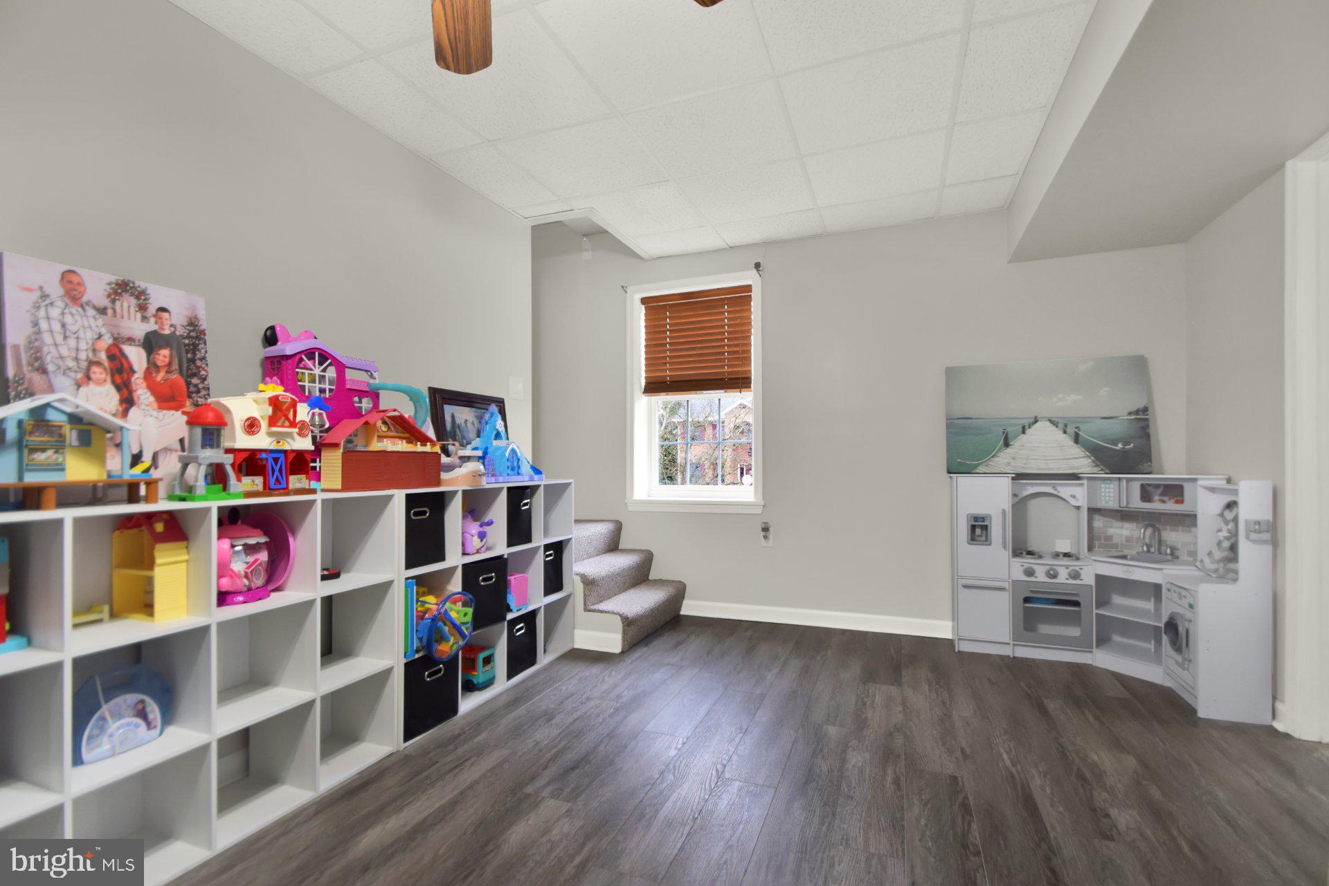 LAURICH GEMS NORTH - Residential