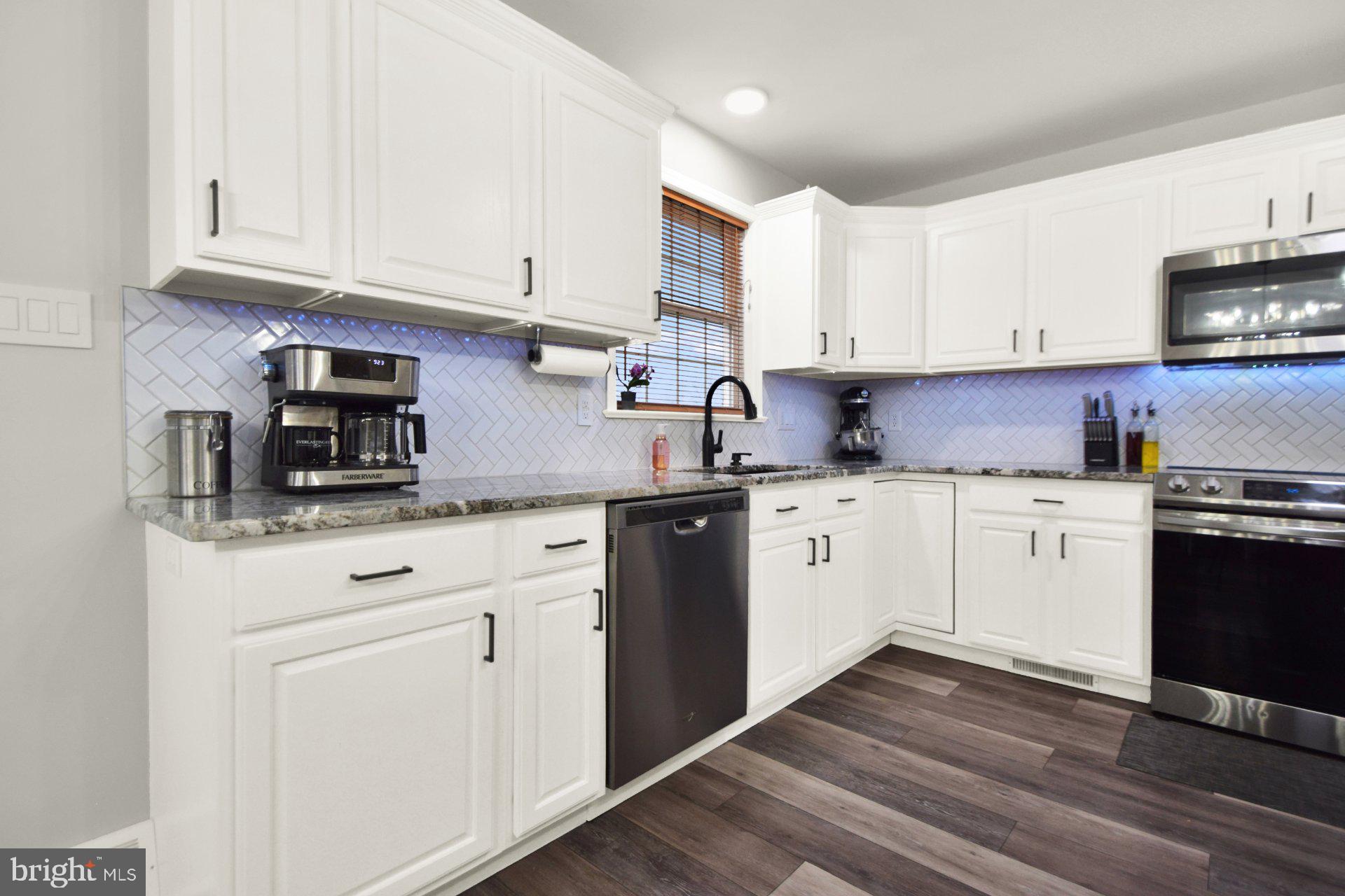 LAURICH GEMS NORTH - Residential