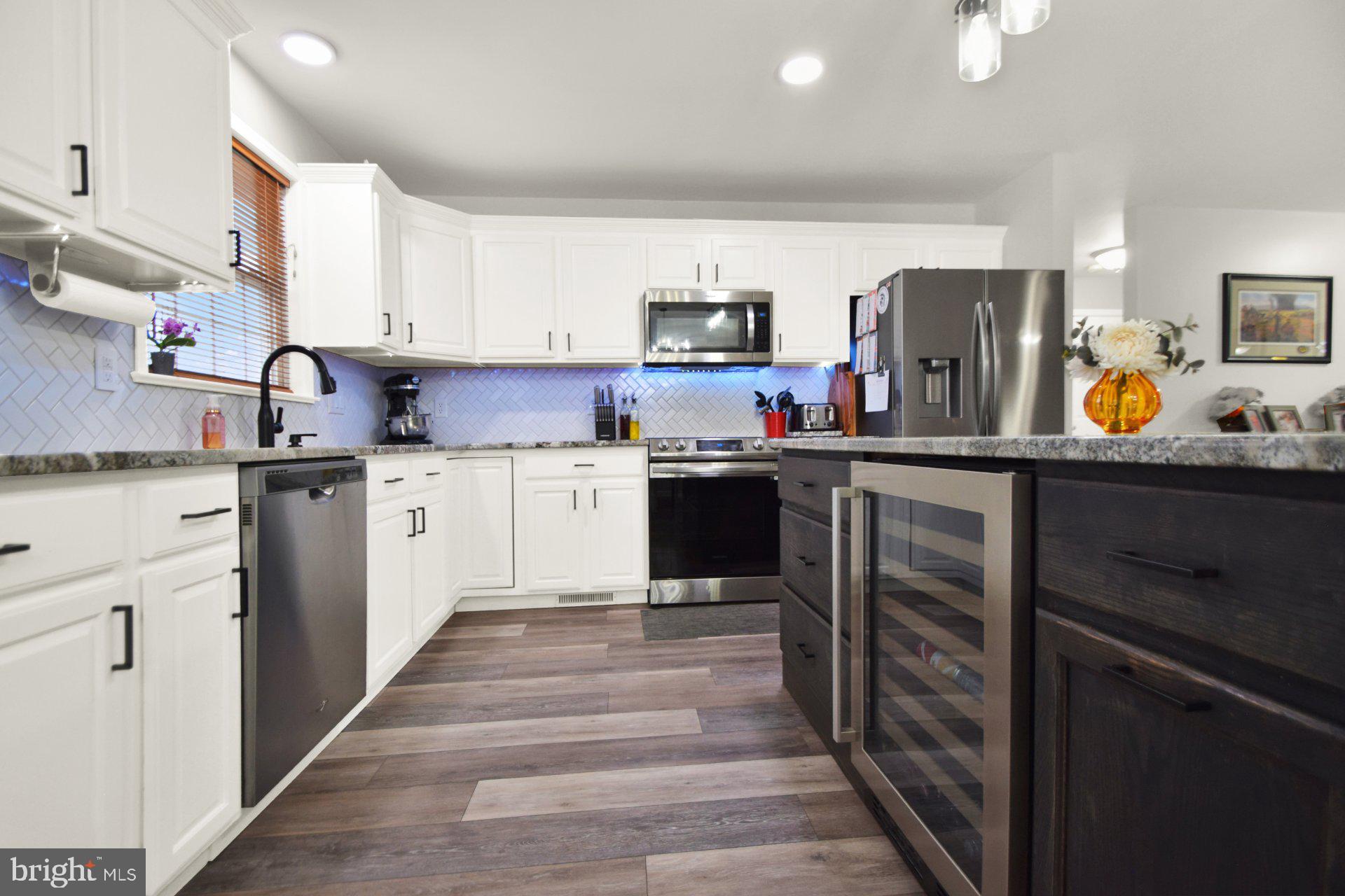 LAURICH GEMS NORTH - Residential