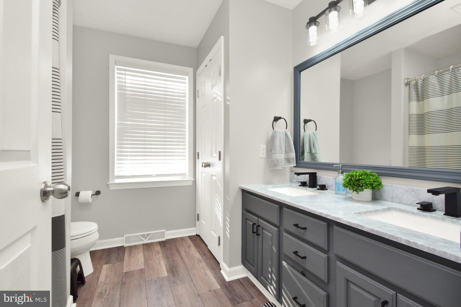 LAURICH GEMS NORTH - Residential