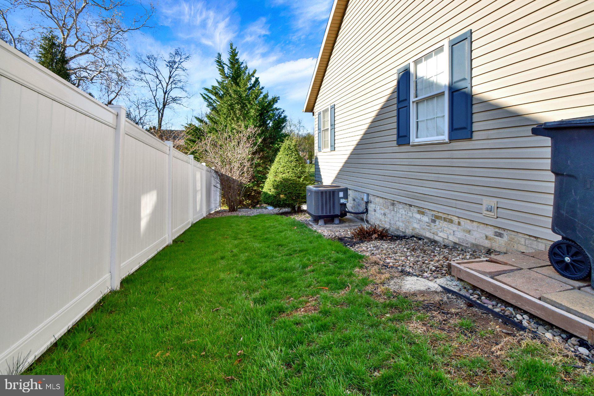 LAURICH GEMS NORTH - Residential