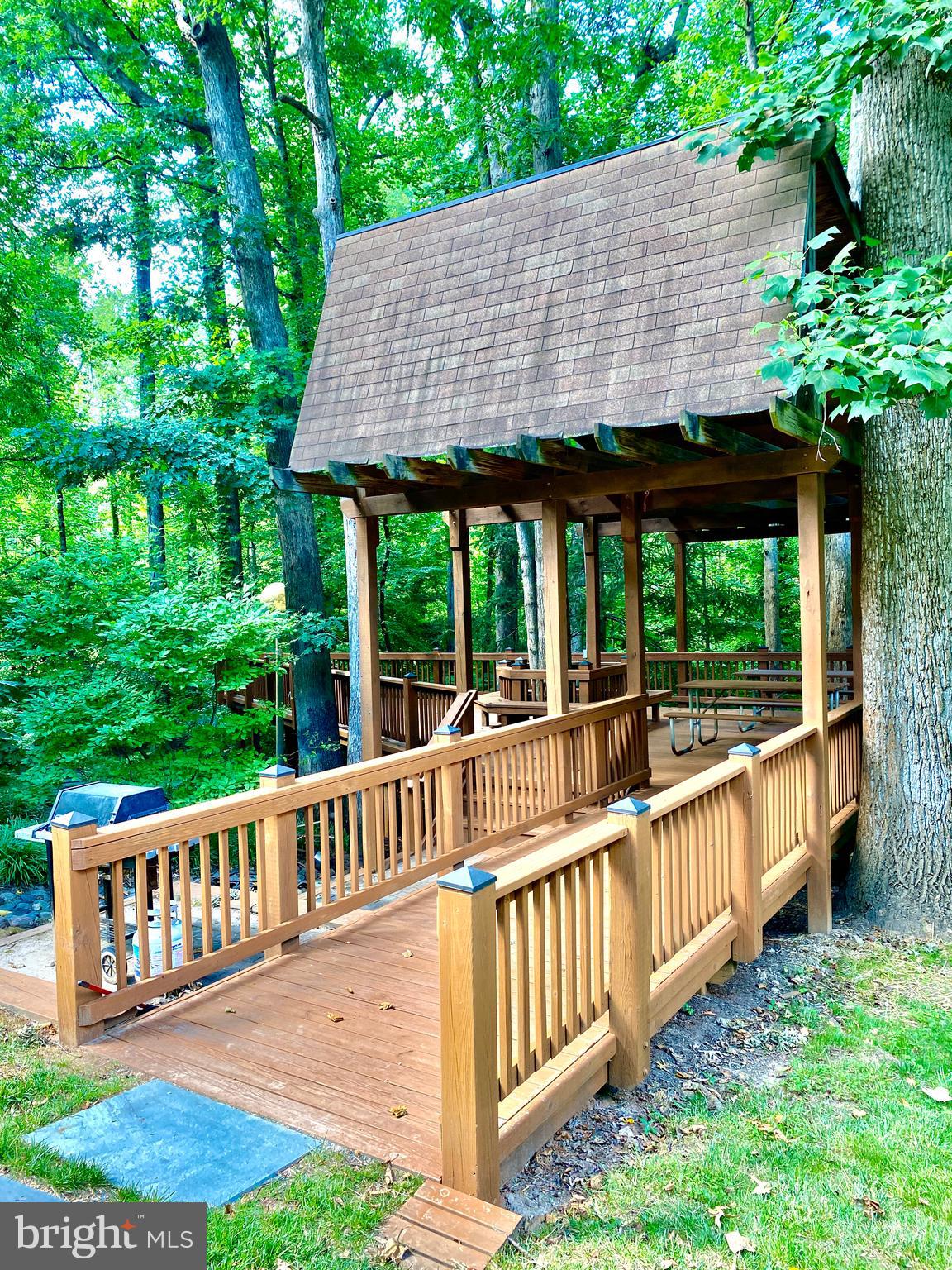 WOODWINDS - Residential Lease