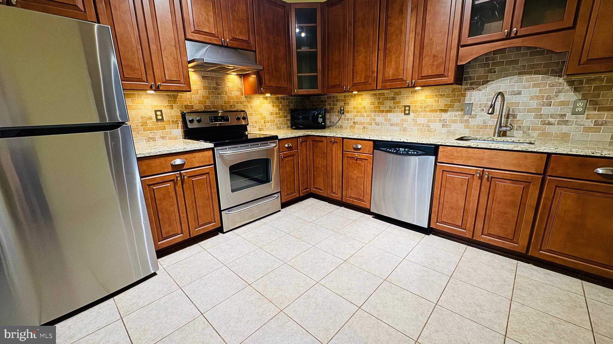 WOODWINDS - Residential Lease