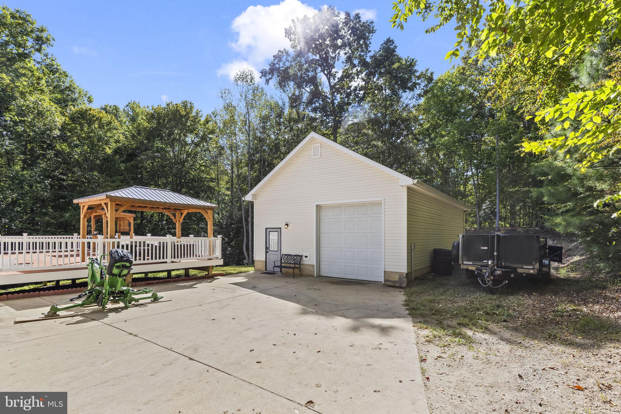 PERSIMMON HILLS - Residential