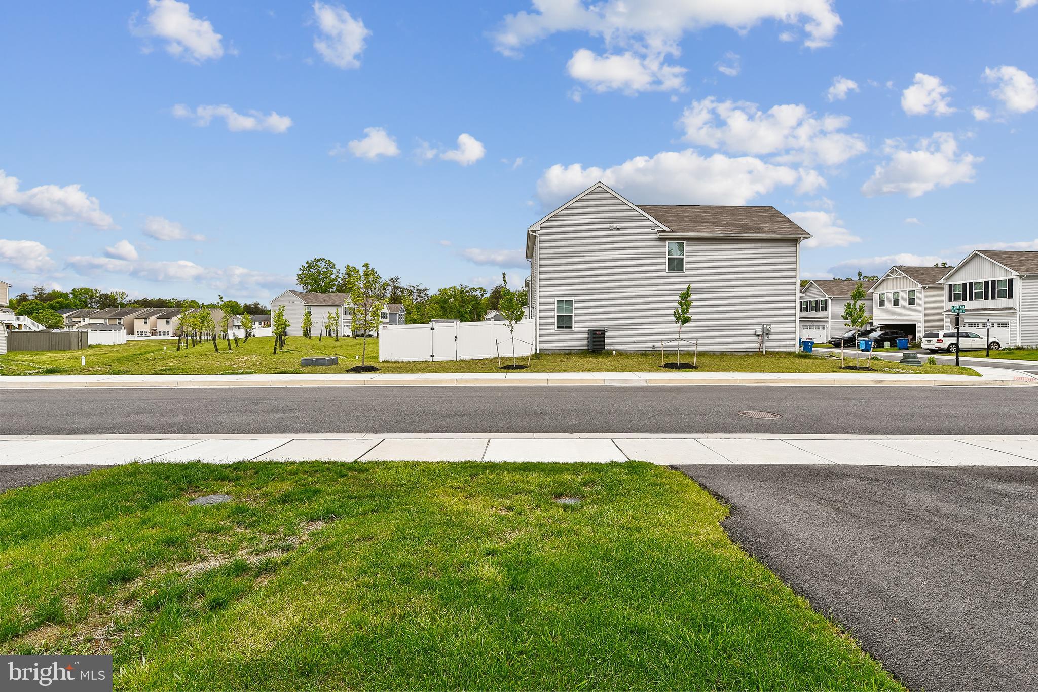 RIDGELY FOREST - Residential