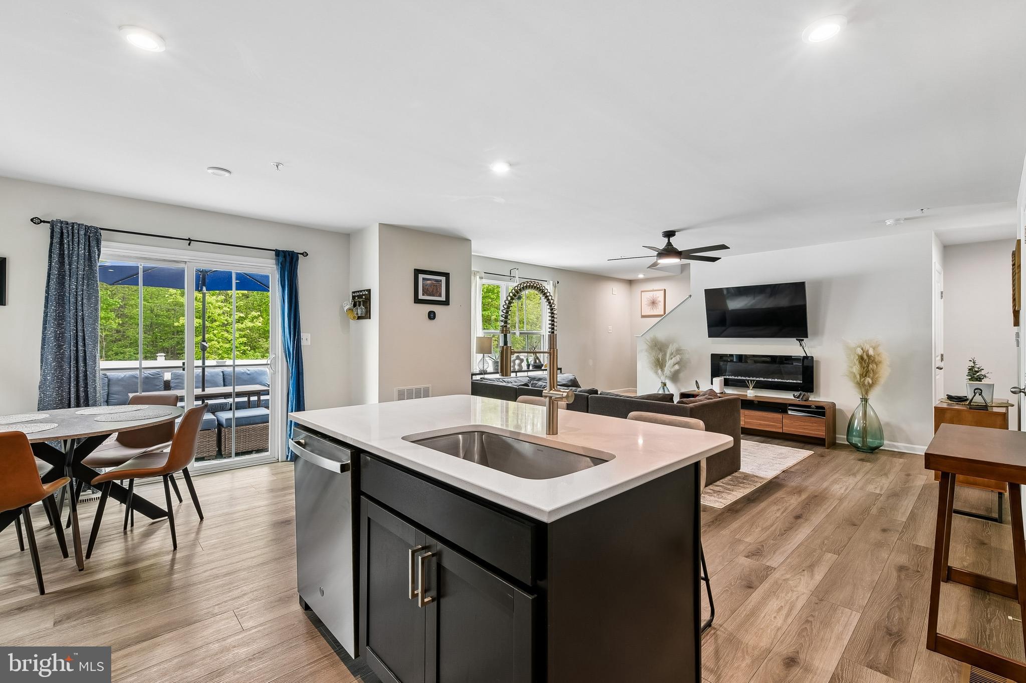 RIDGELY FOREST - Residential