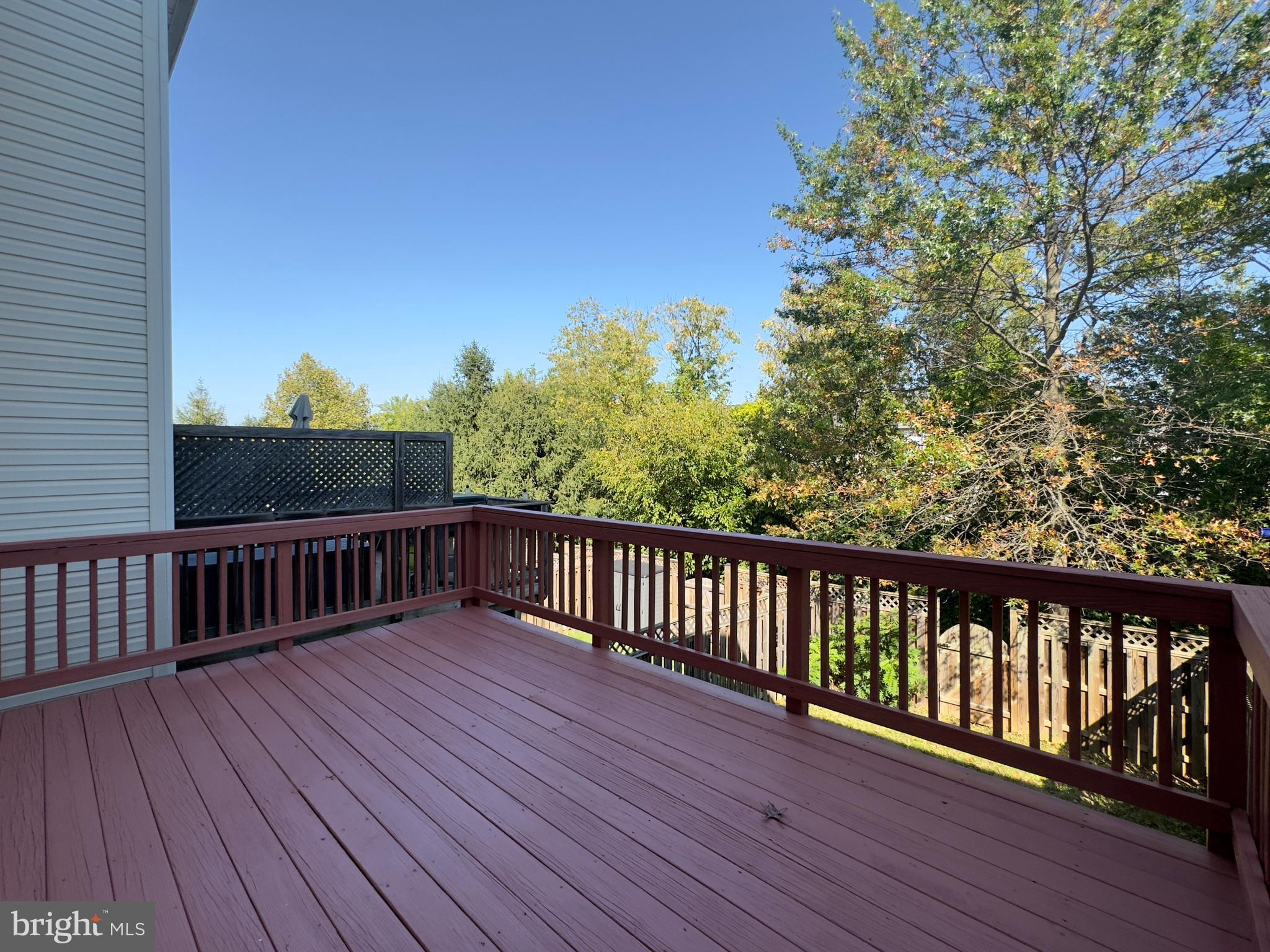 WHITTIER POND - Residential