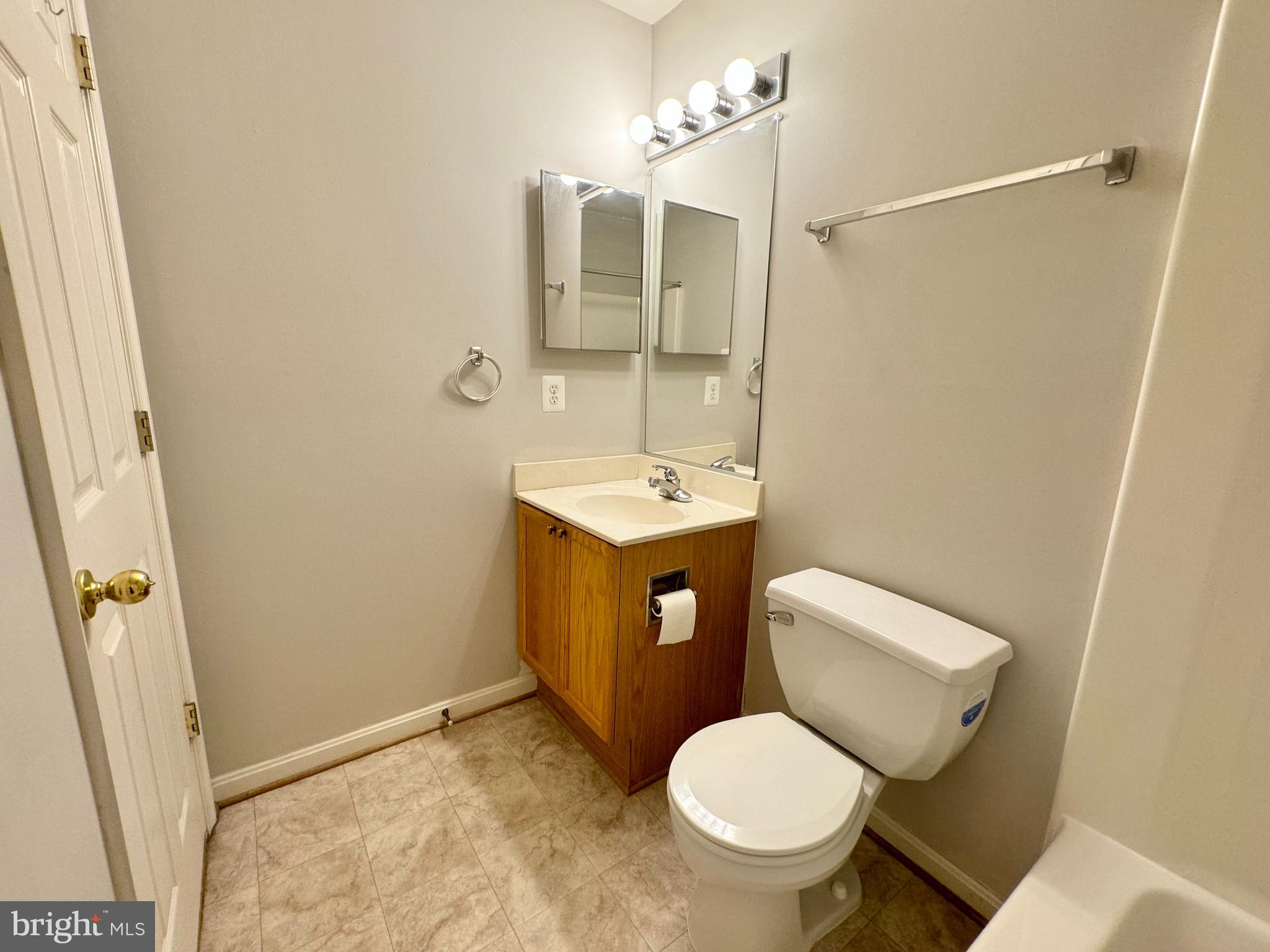 WHITTIER POND - Residential