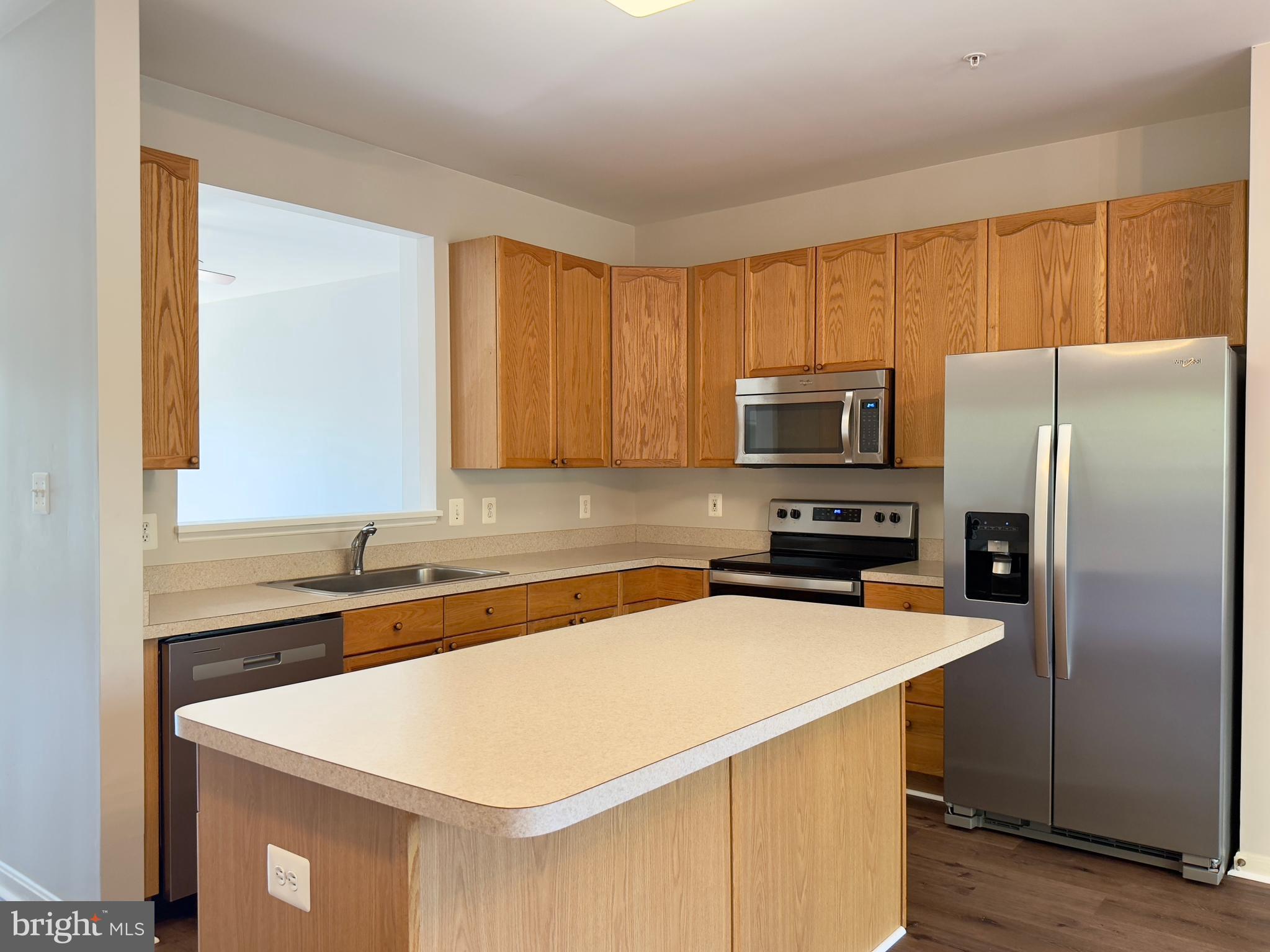 WHITTIER POND - Residential