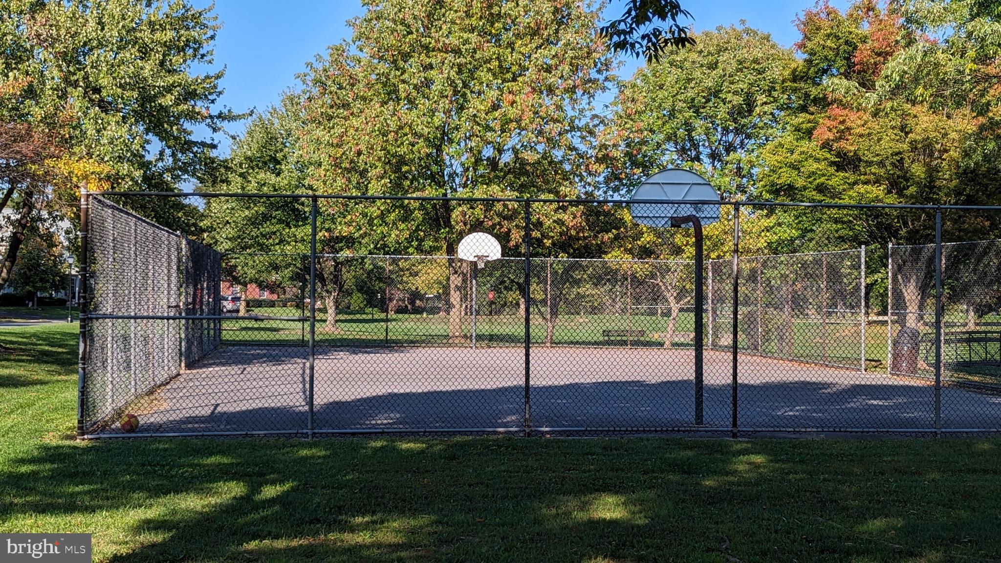 WHITTIER POND - Residential