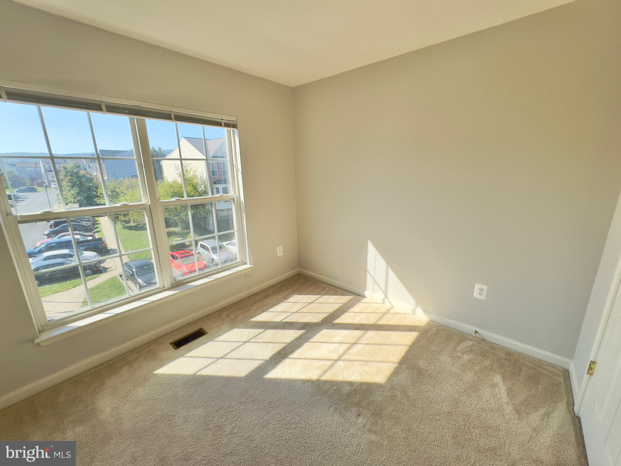 WHITTIER POND - Residential