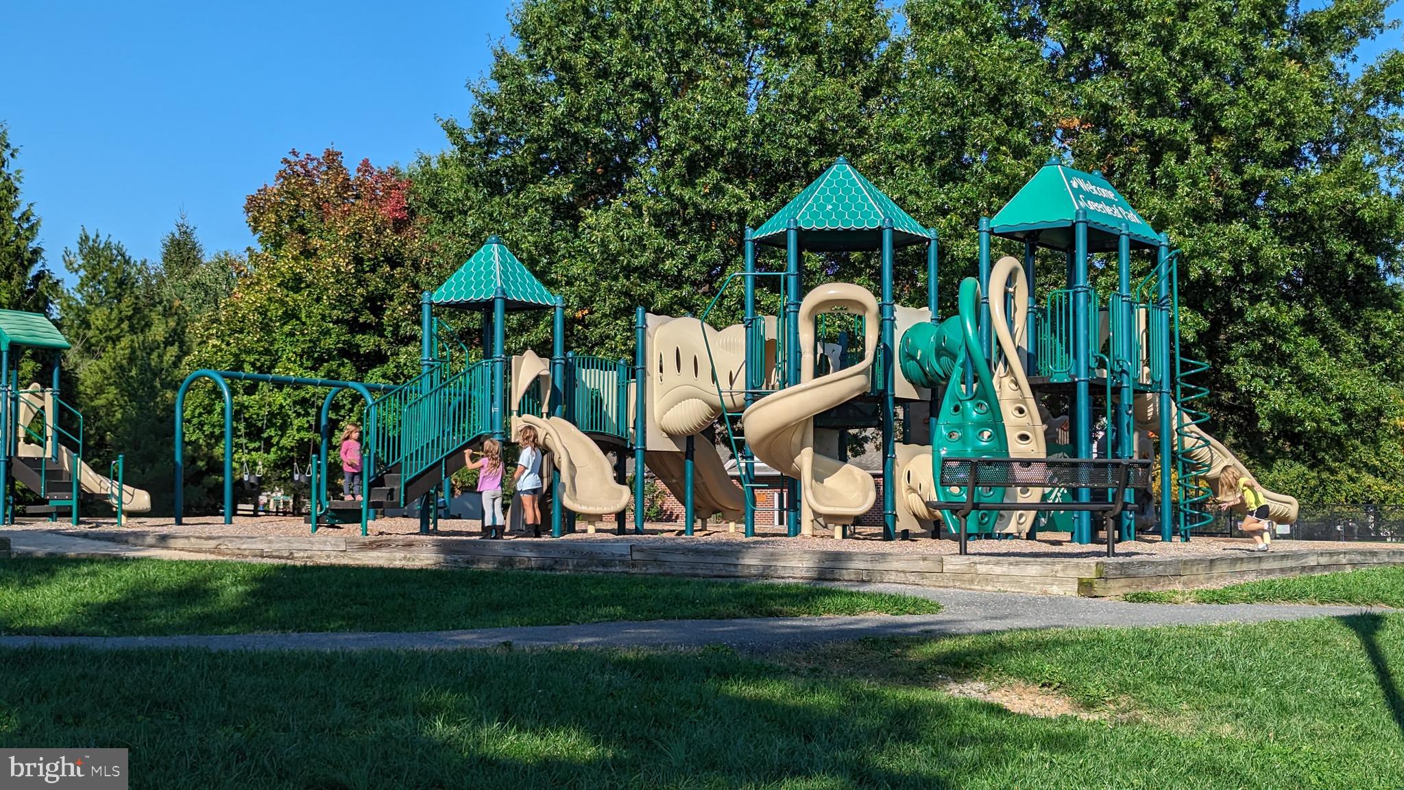 WHITTIER POND - Residential