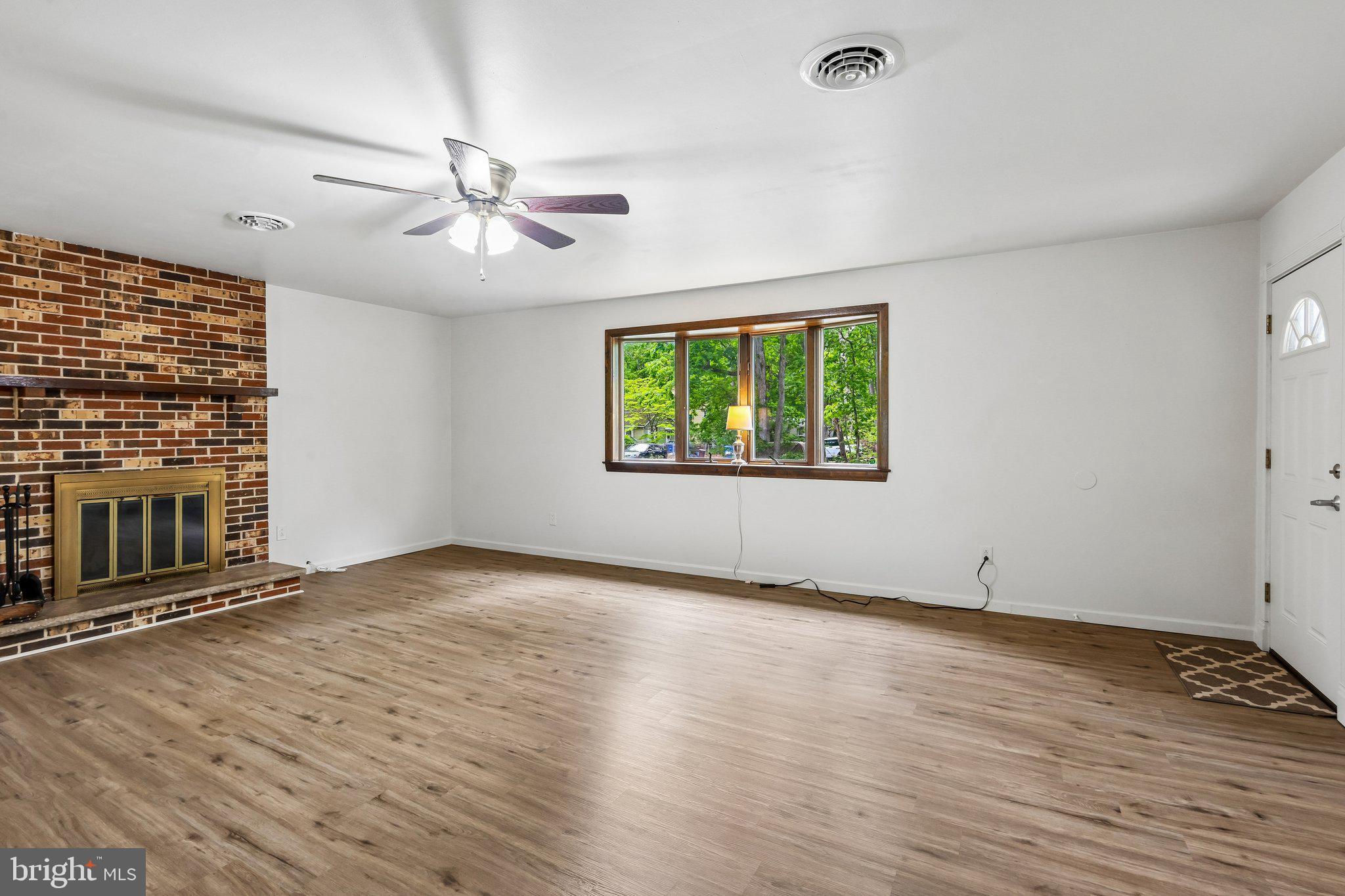 1500 E LAKESHORE DRIVE