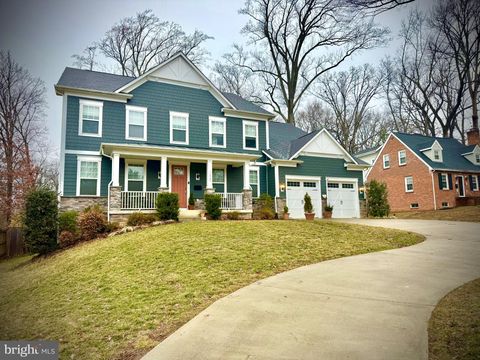 Photo of 7920 Shreve Road, FALLS CHURCH, VA 22043 (MLS # VAFX2310870)