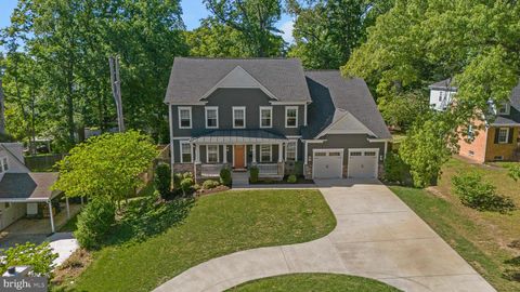 Photo of 7920 Shreve Road, FALLS CHURCH, VA 22043 (MLS # VAFX2310870)