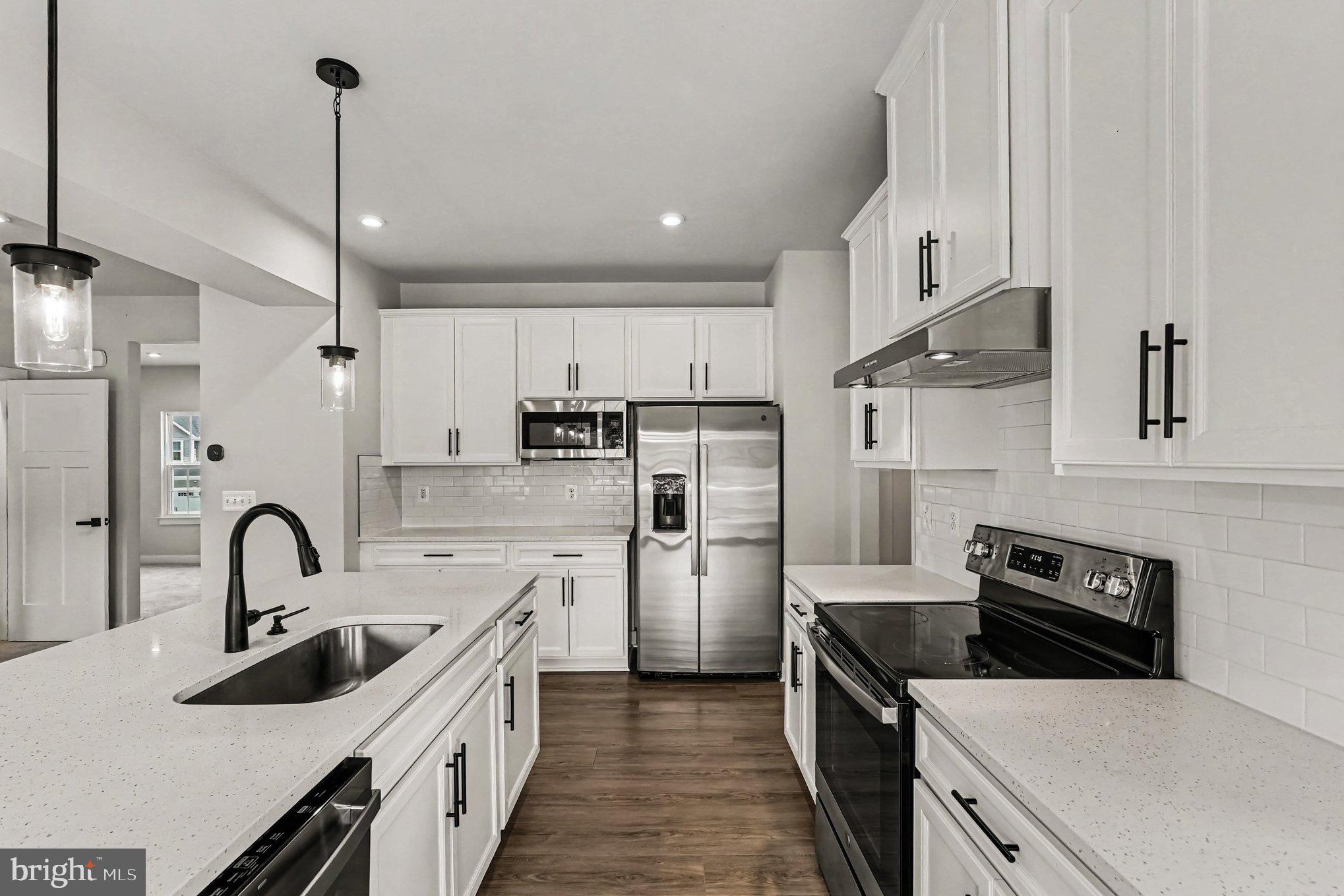 352 GREENSTEAD DRIVE