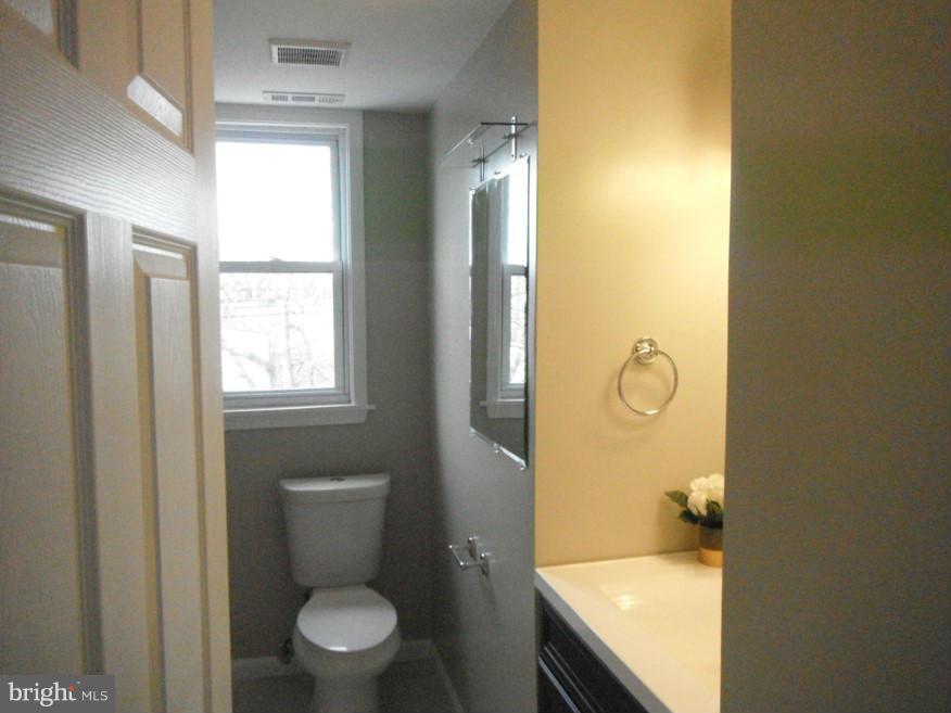 FRANKFORD - Residential