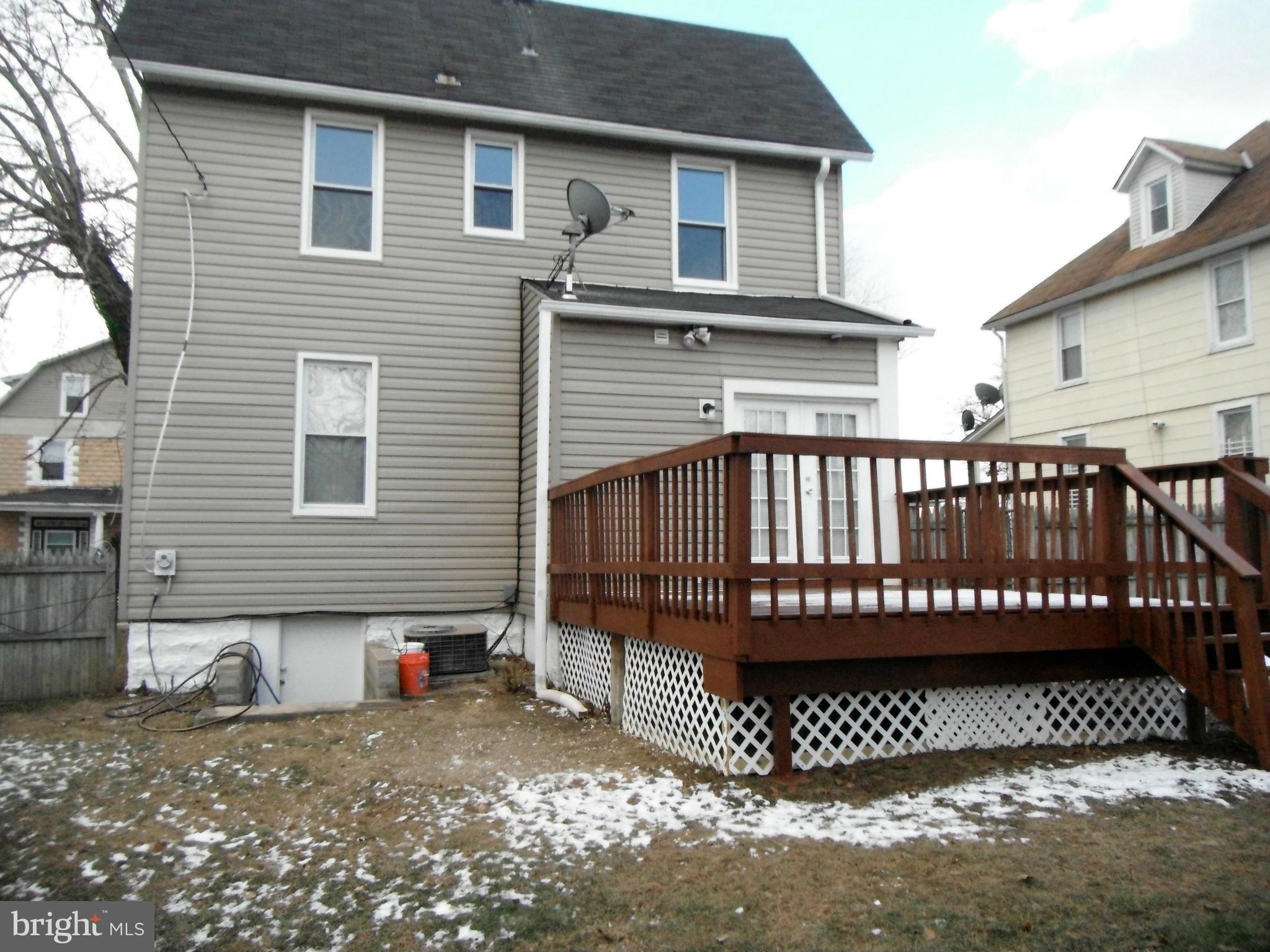 FRANKFORD - Residential