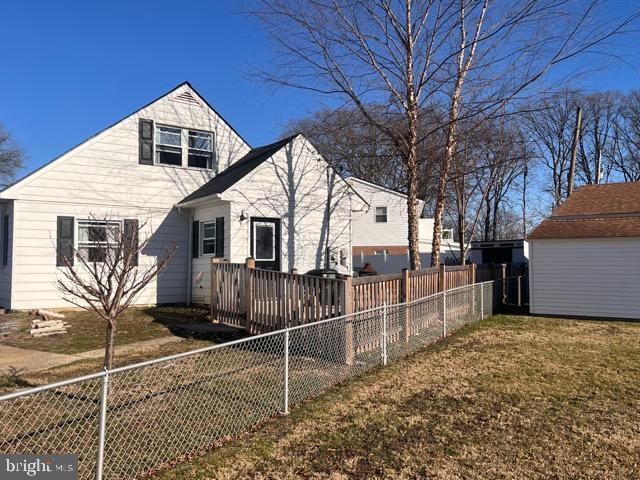 BOWLEYS QUARTERS - Residential