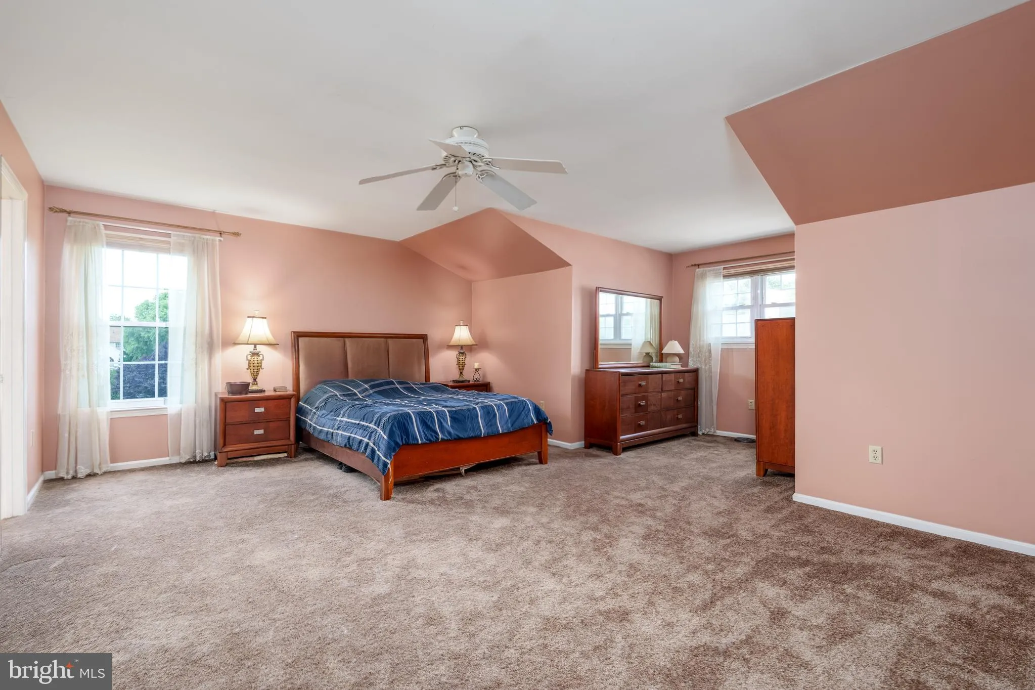 Bear, Delaware 19701, United States, 5 Bedrooms Bedrooms, ,3 BathroomsBathrooms,Residential,Active,160954