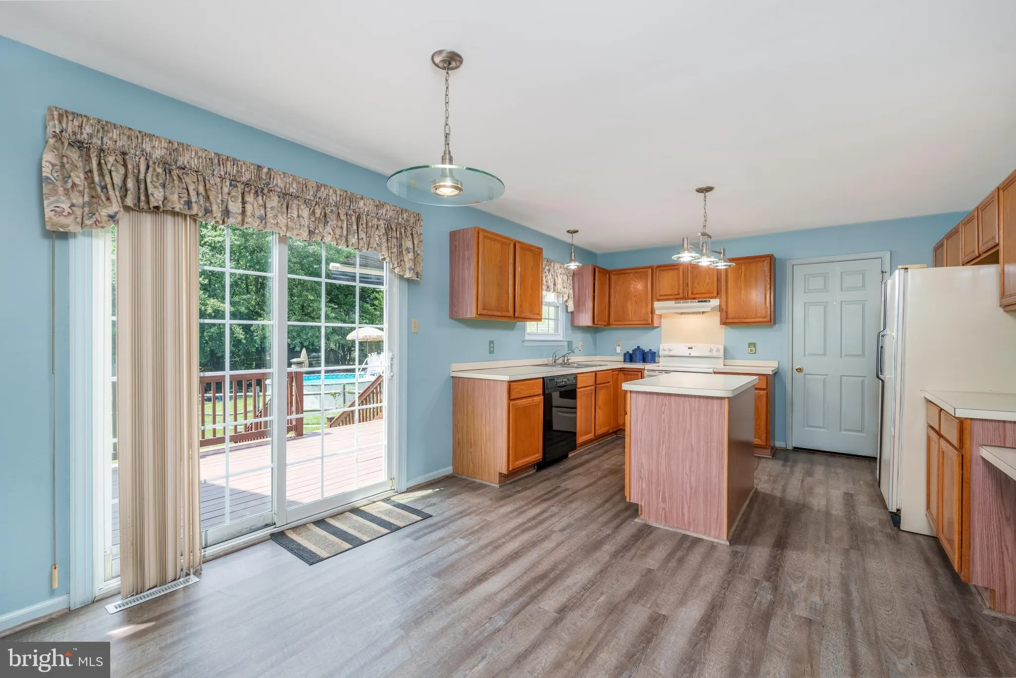 Bear, Delaware 19701, United States, 5 Bedrooms Bedrooms, ,3 BathroomsBathrooms,Residential,Active,160954