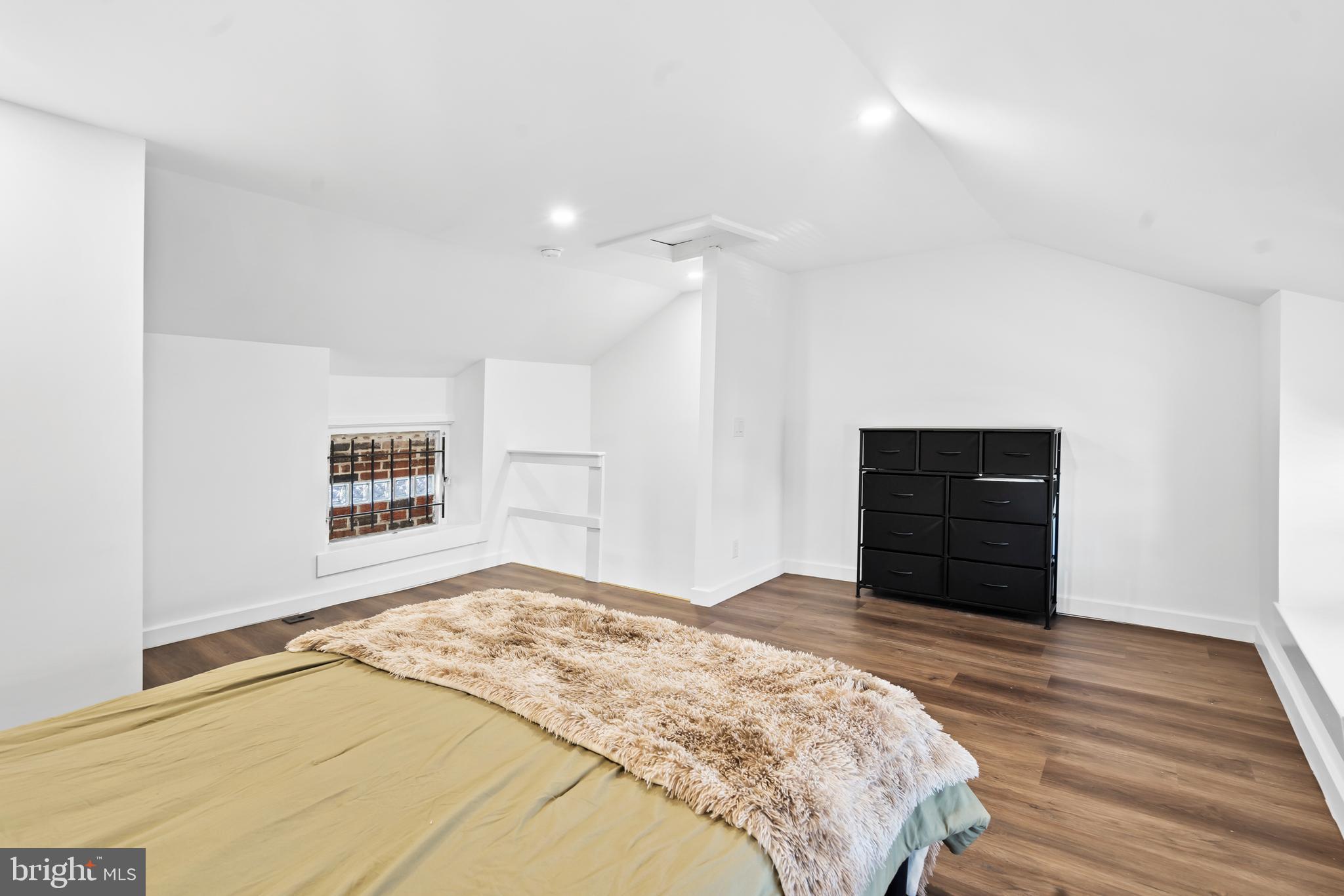 MANAYUNK - Residential