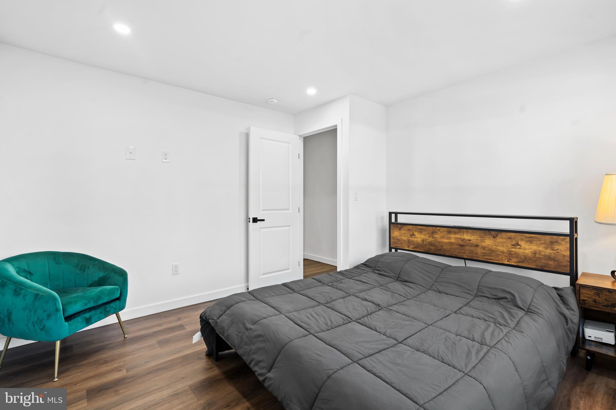 MANAYUNK - Residential