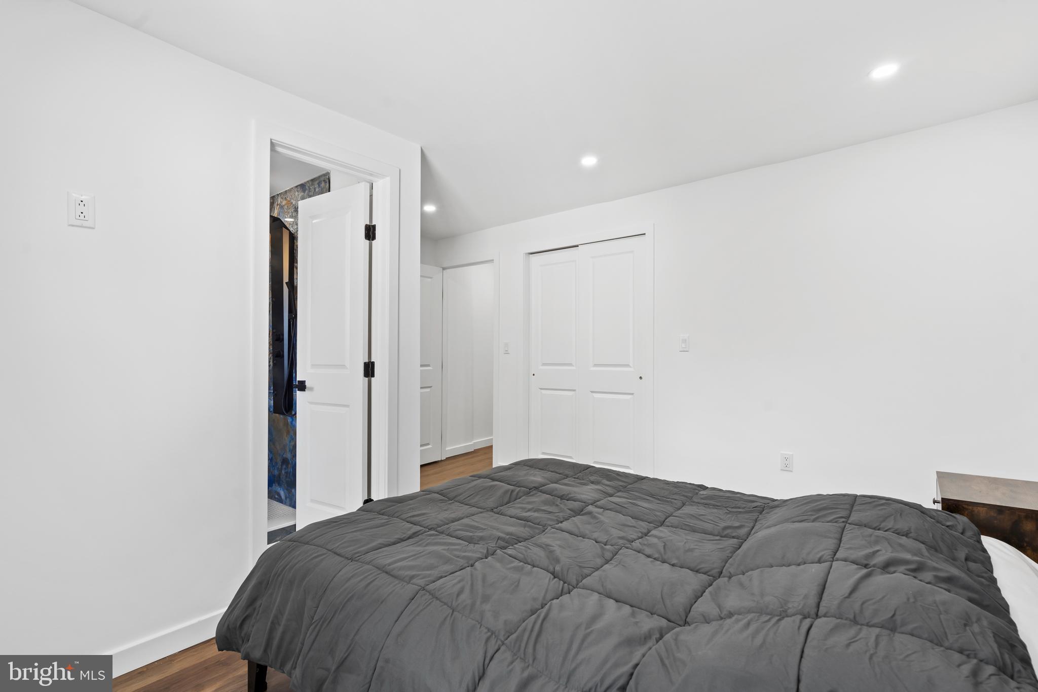 MANAYUNK - Residential