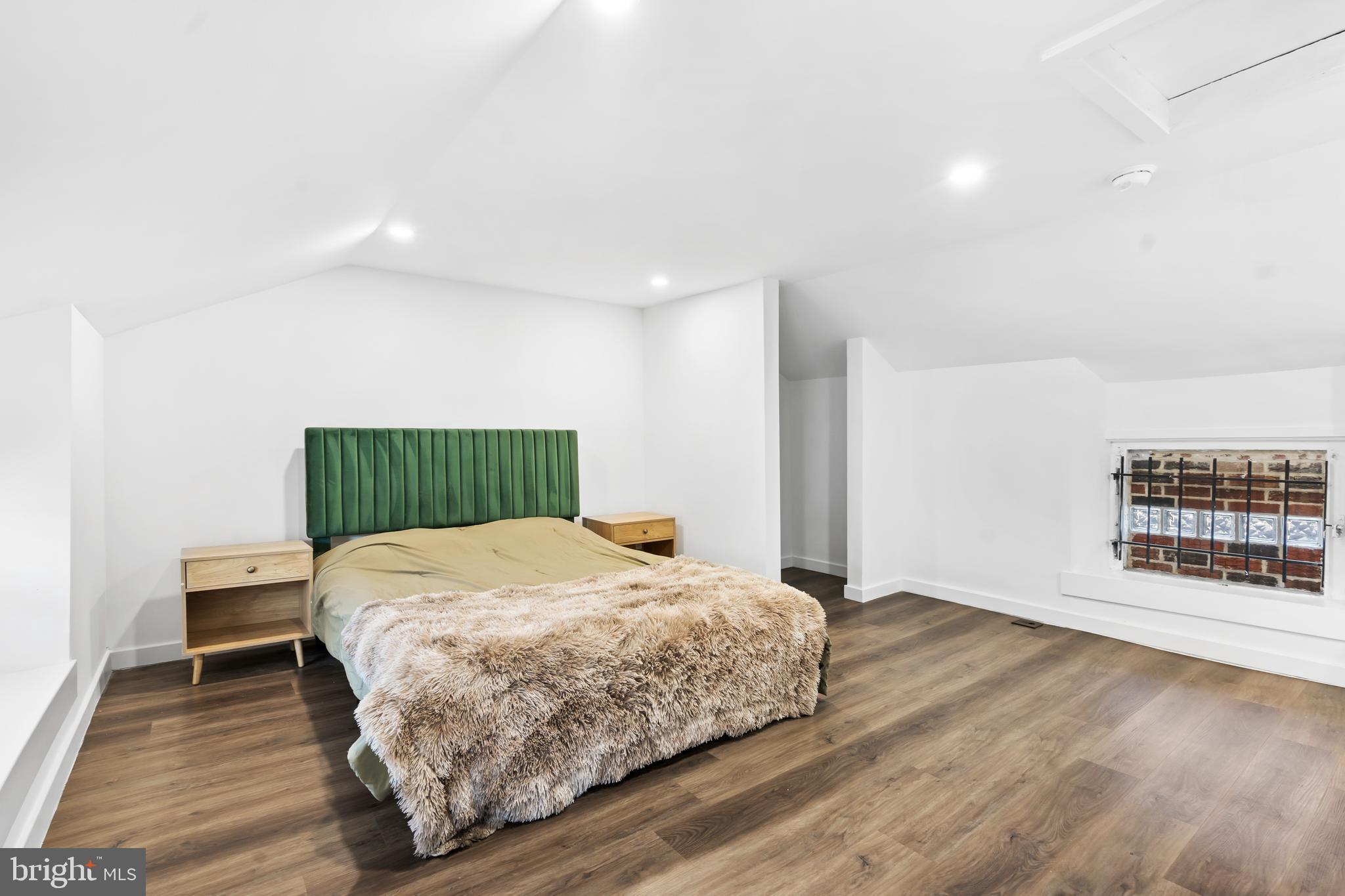 MANAYUNK - Residential