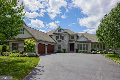 Photo of 503 Country Meadows Drive, Lancaster, PA 17602 (MLS # PALA2052918)