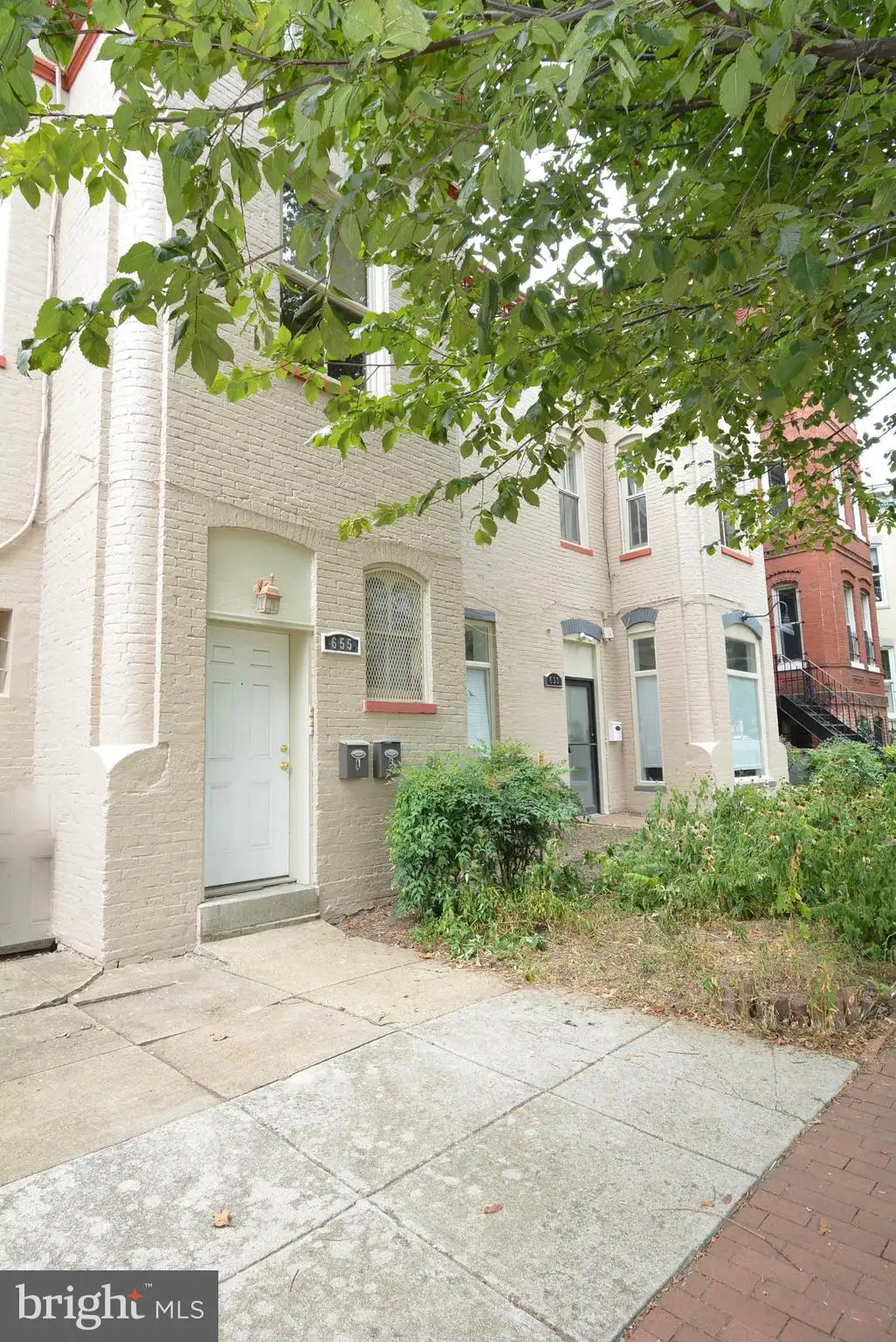 655 Constitution Avenue NE Unit B, Washington, DC 20002