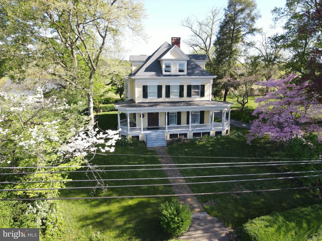 457 W MAIN STREET