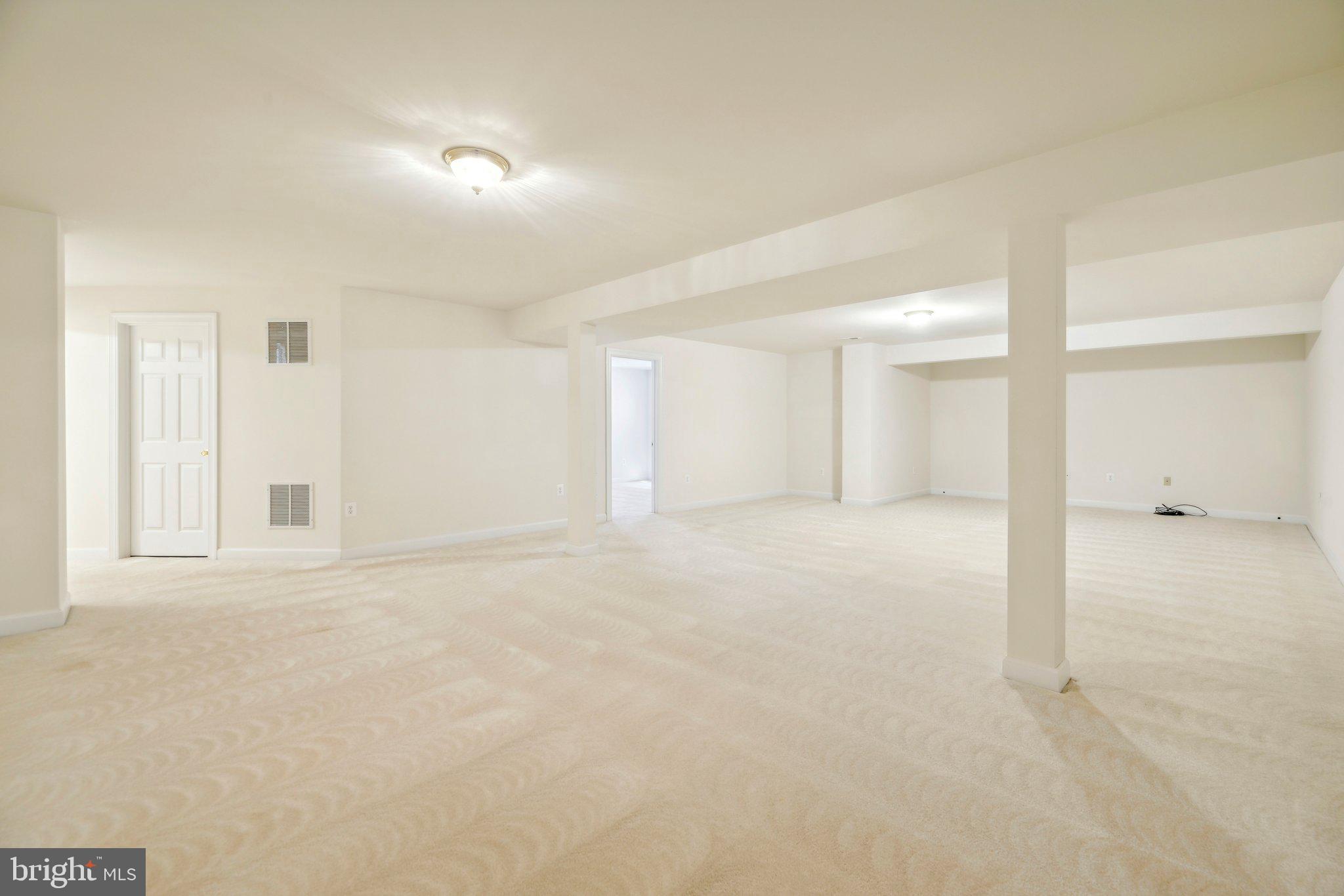 LAUREL HIGHLANDS - Residential