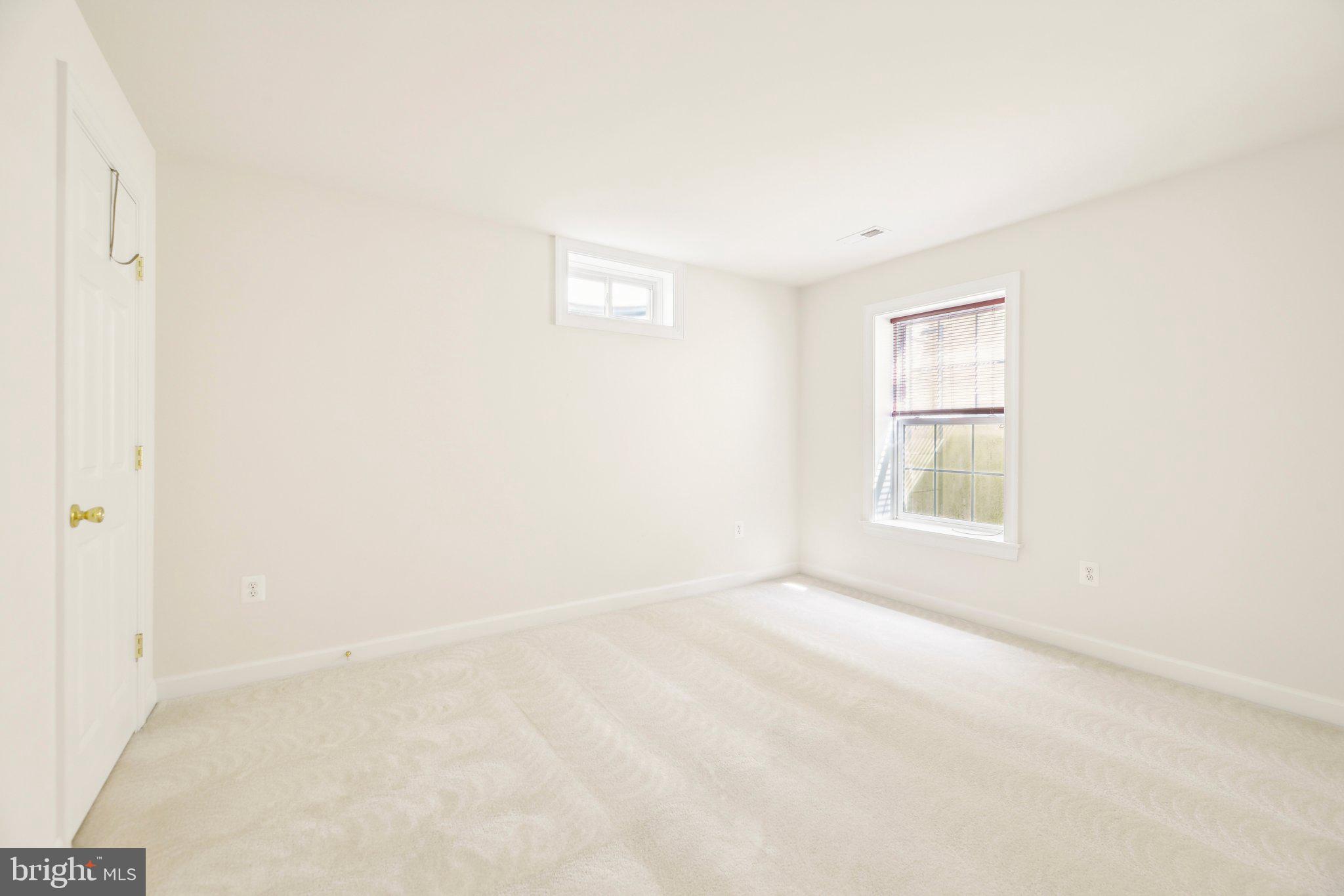 LAUREL HIGHLANDS - Residential