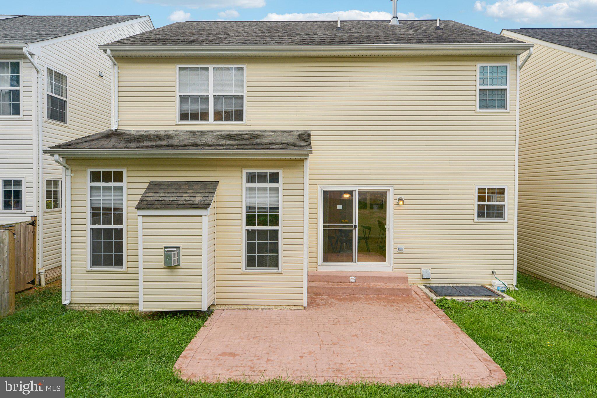 LAUREL HIGHLANDS - Residential