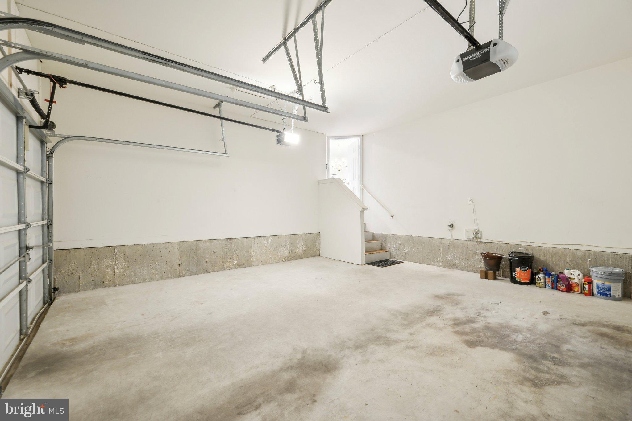 LAUREL HIGHLANDS - Residential