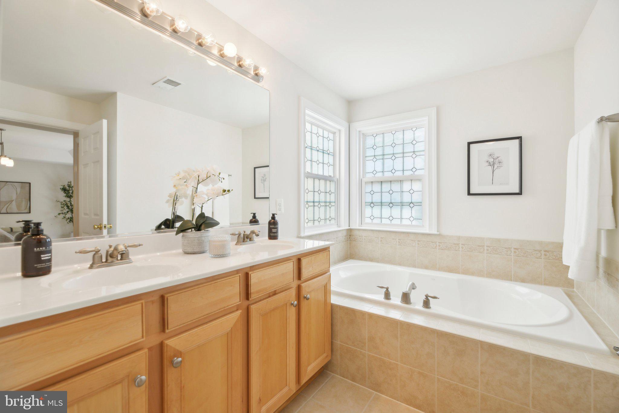 LAUREL HIGHLANDS - Residential