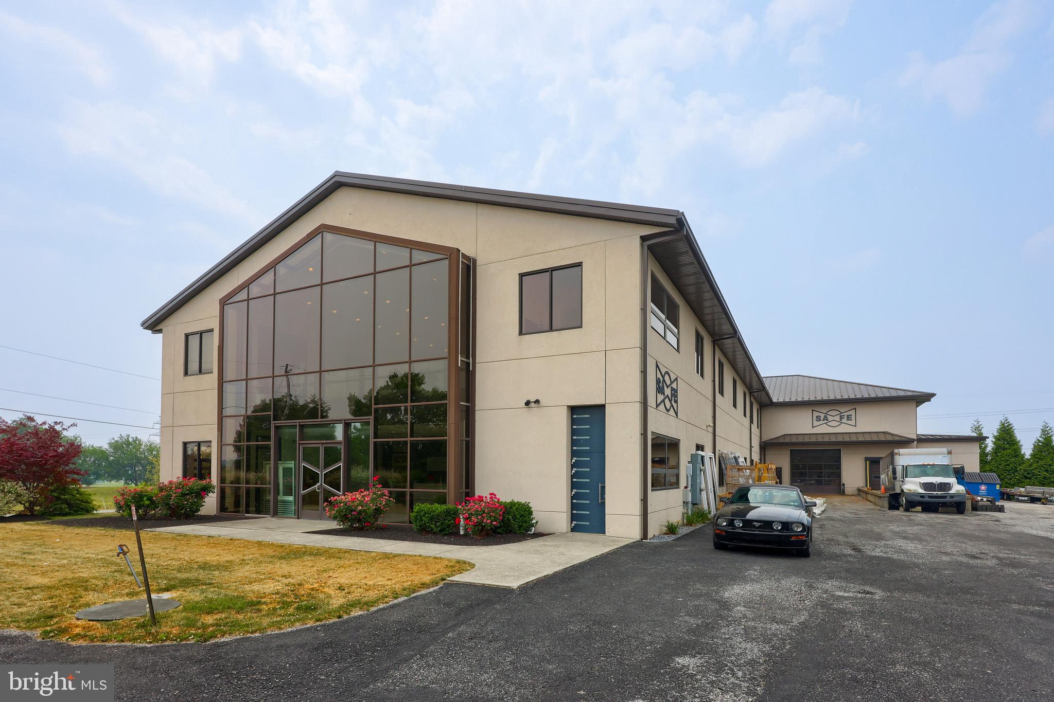 206 W KENDIG ROAD