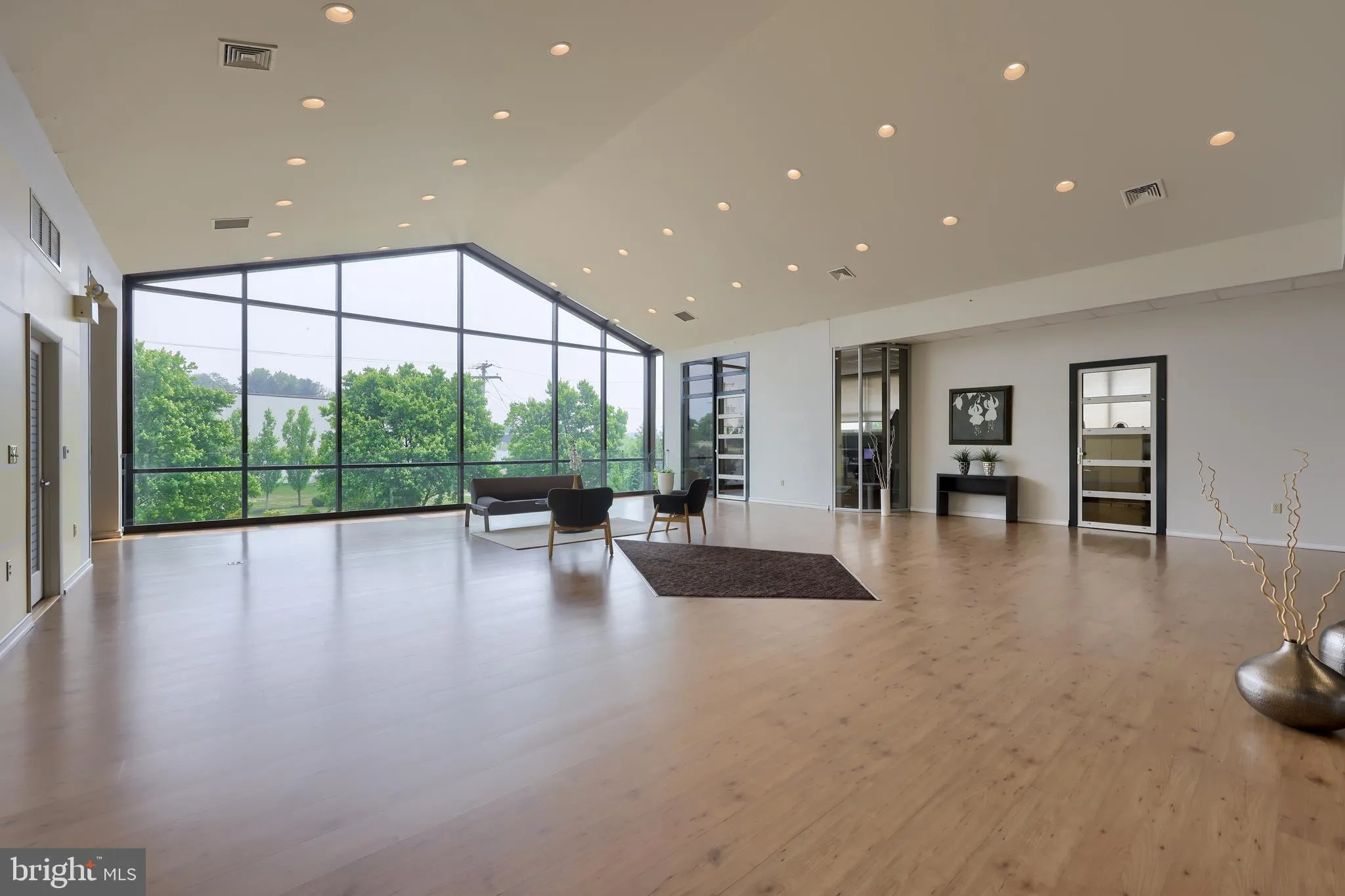 Willow Street, Pennsylvania 17584, United States, ,Commercial,Active,72624