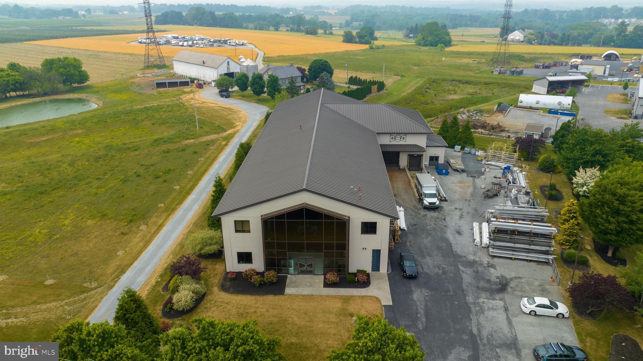 206 W KENDIG ROAD