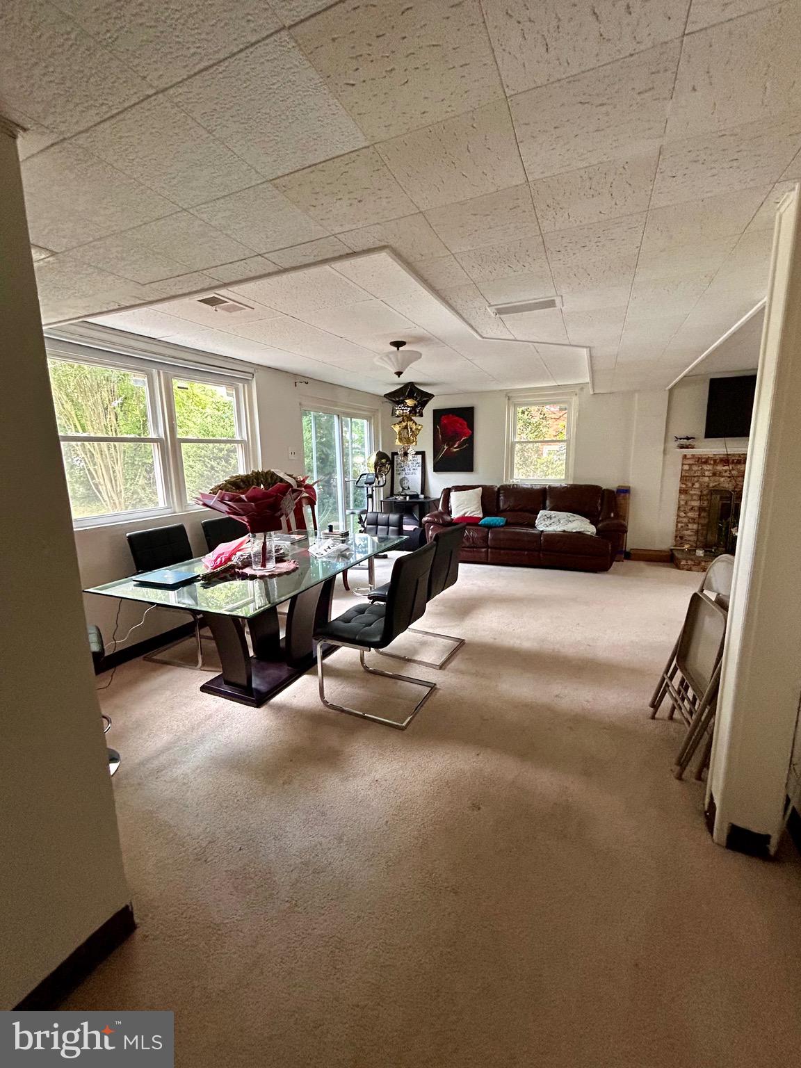 TEMPLE HILLS - Residential Lease