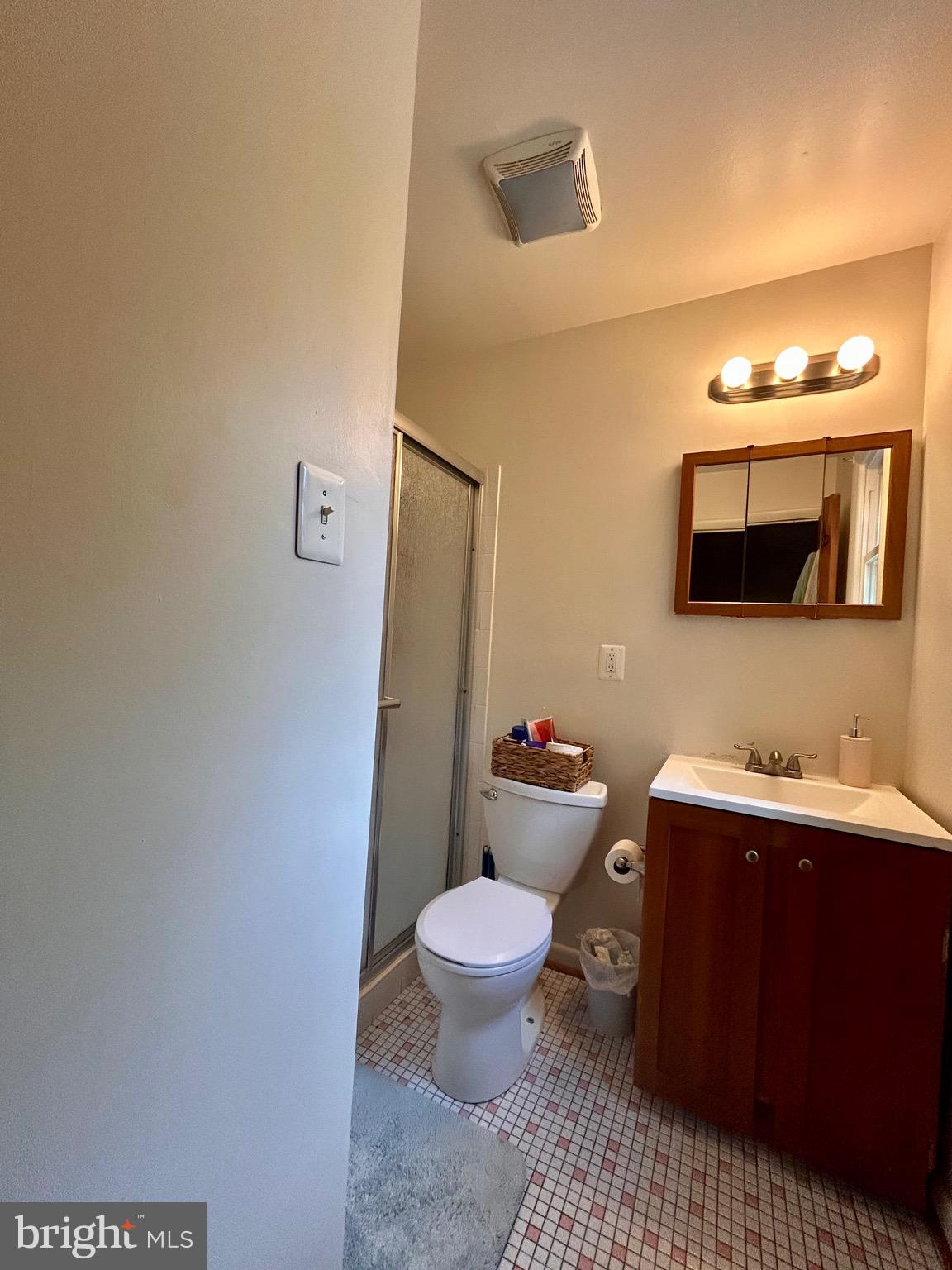 TEMPLE HILLS - Residential Lease