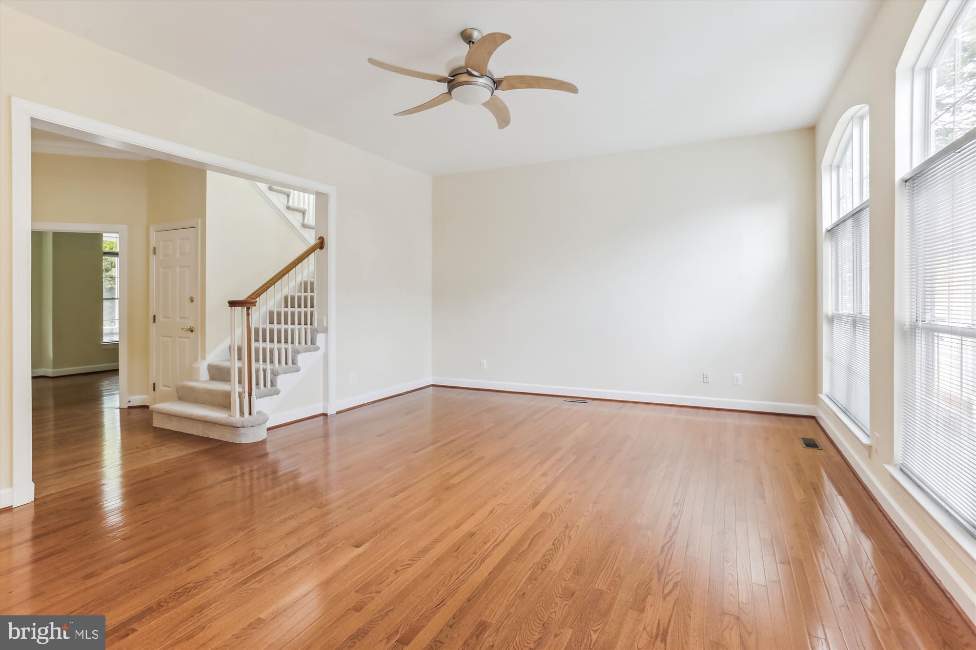 KING FARM WATKINS POND - Residential