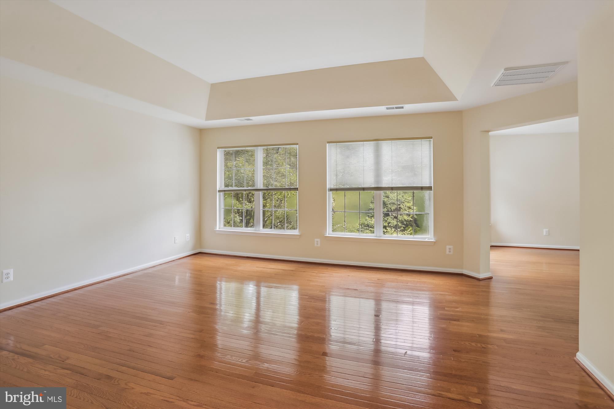 KING FARM WATKINS POND - Residential