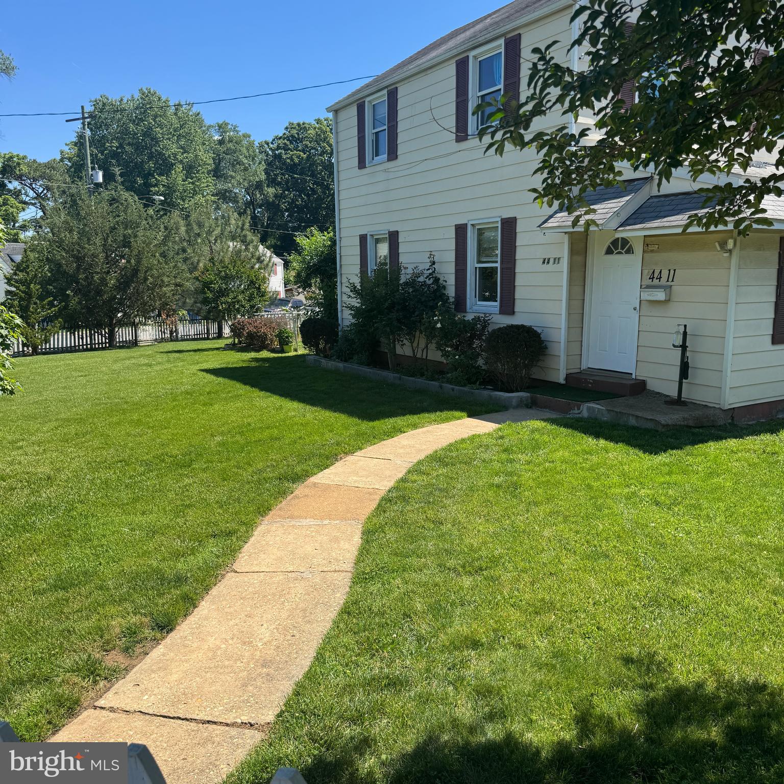 LANDOVER HILLS - Residential