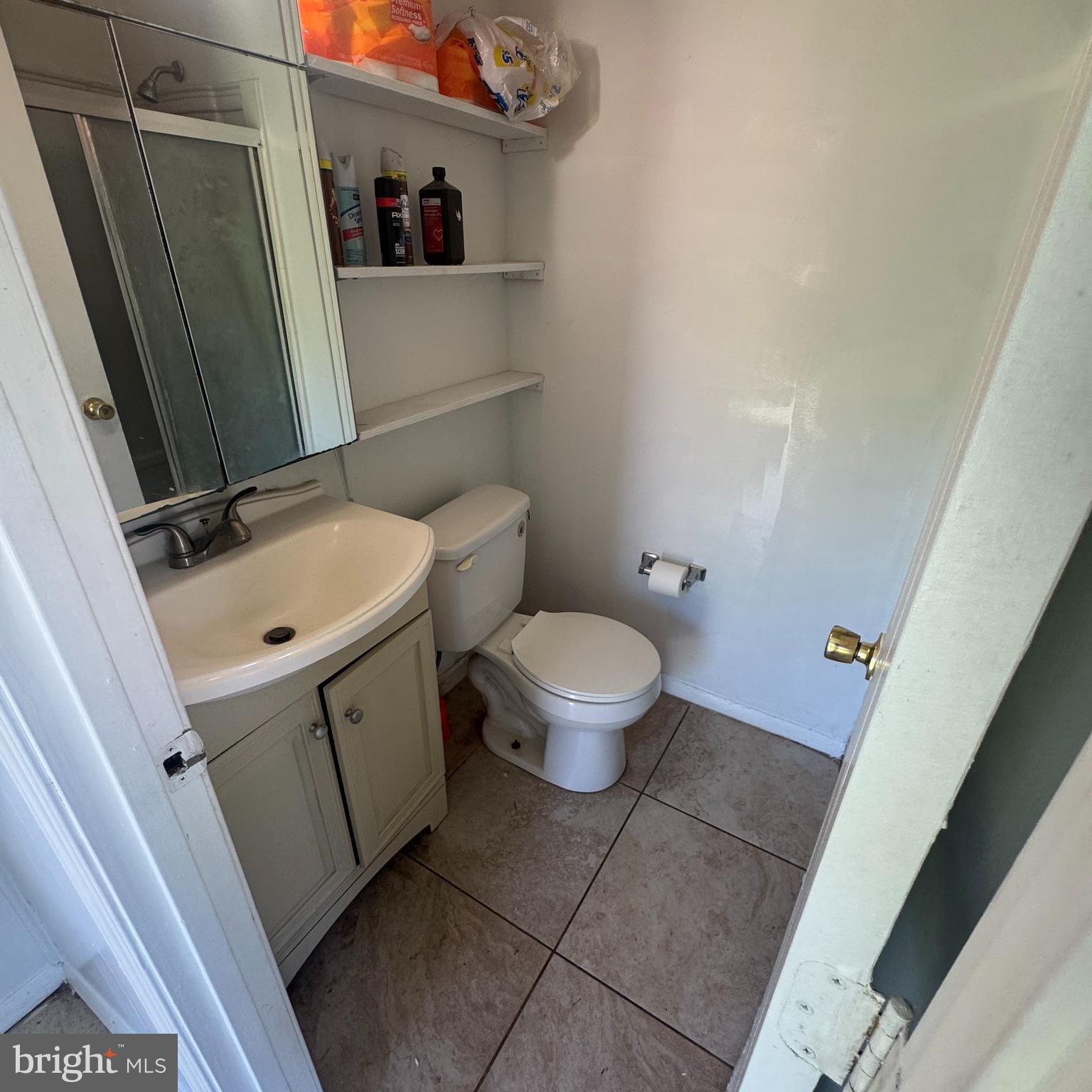 LANDOVER HILLS - Residential