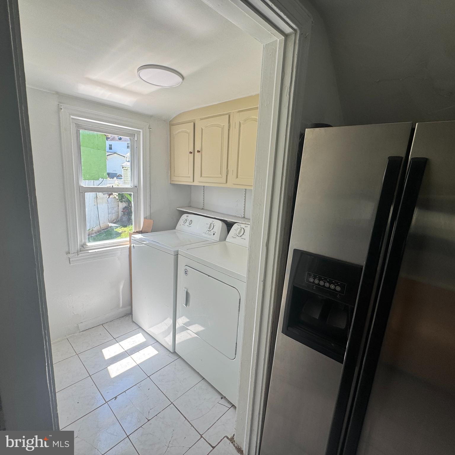 LANDOVER HILLS - Residential