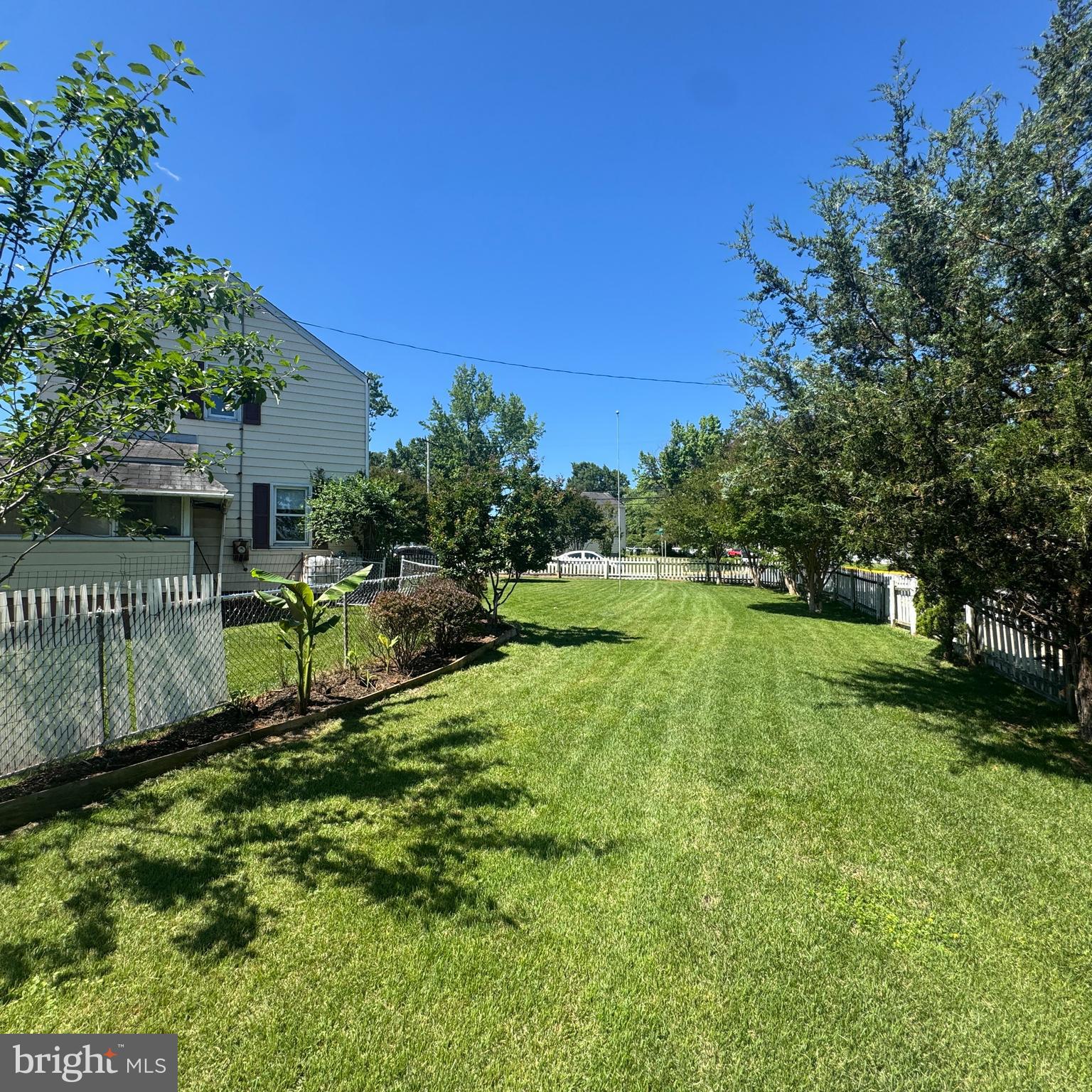 LANDOVER HILLS - Residential