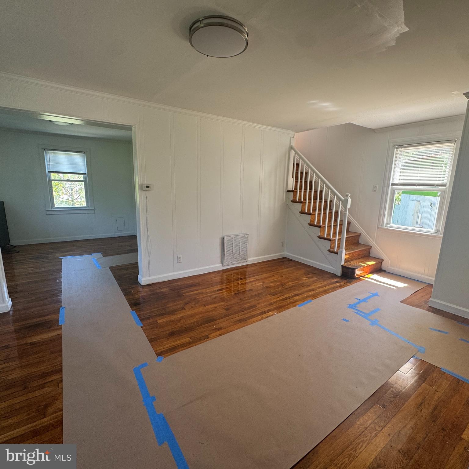 LANDOVER HILLS - Residential