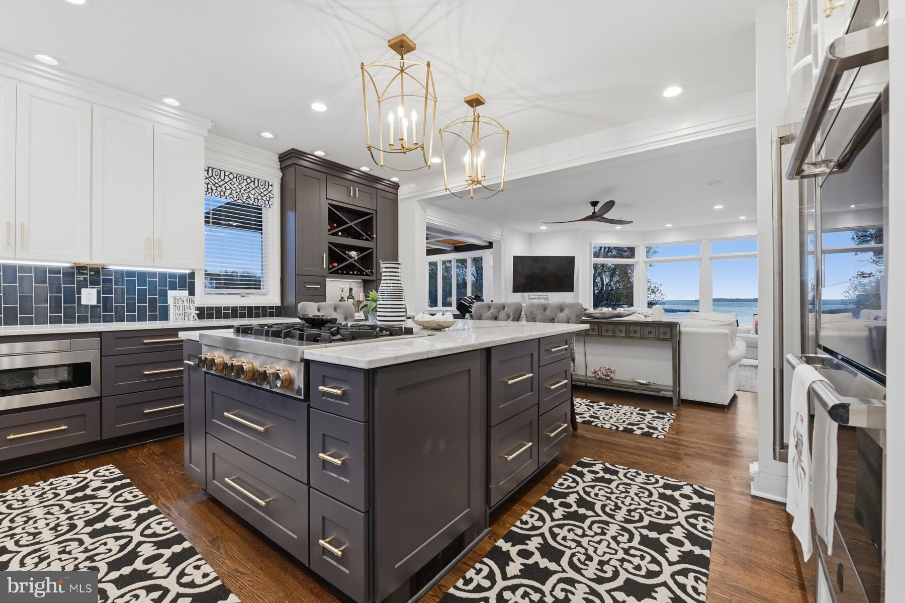 FISHING CREEK FARM - Residential